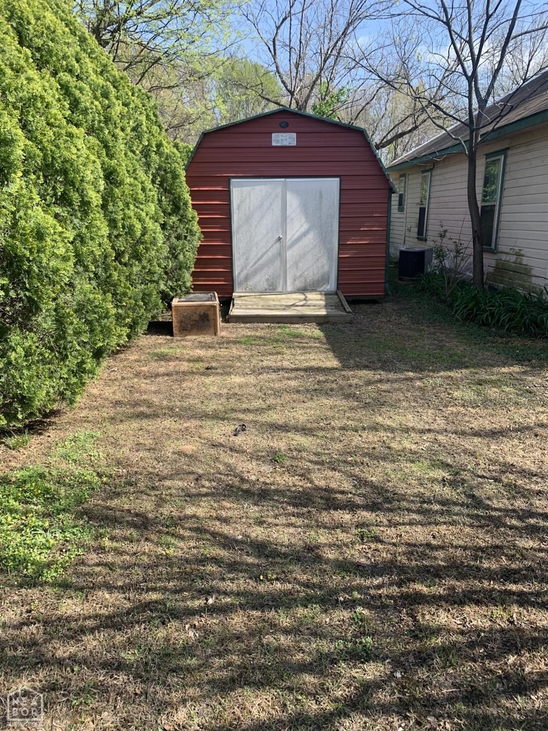 1031 SE 3rd  Walnut Ridge, AR
