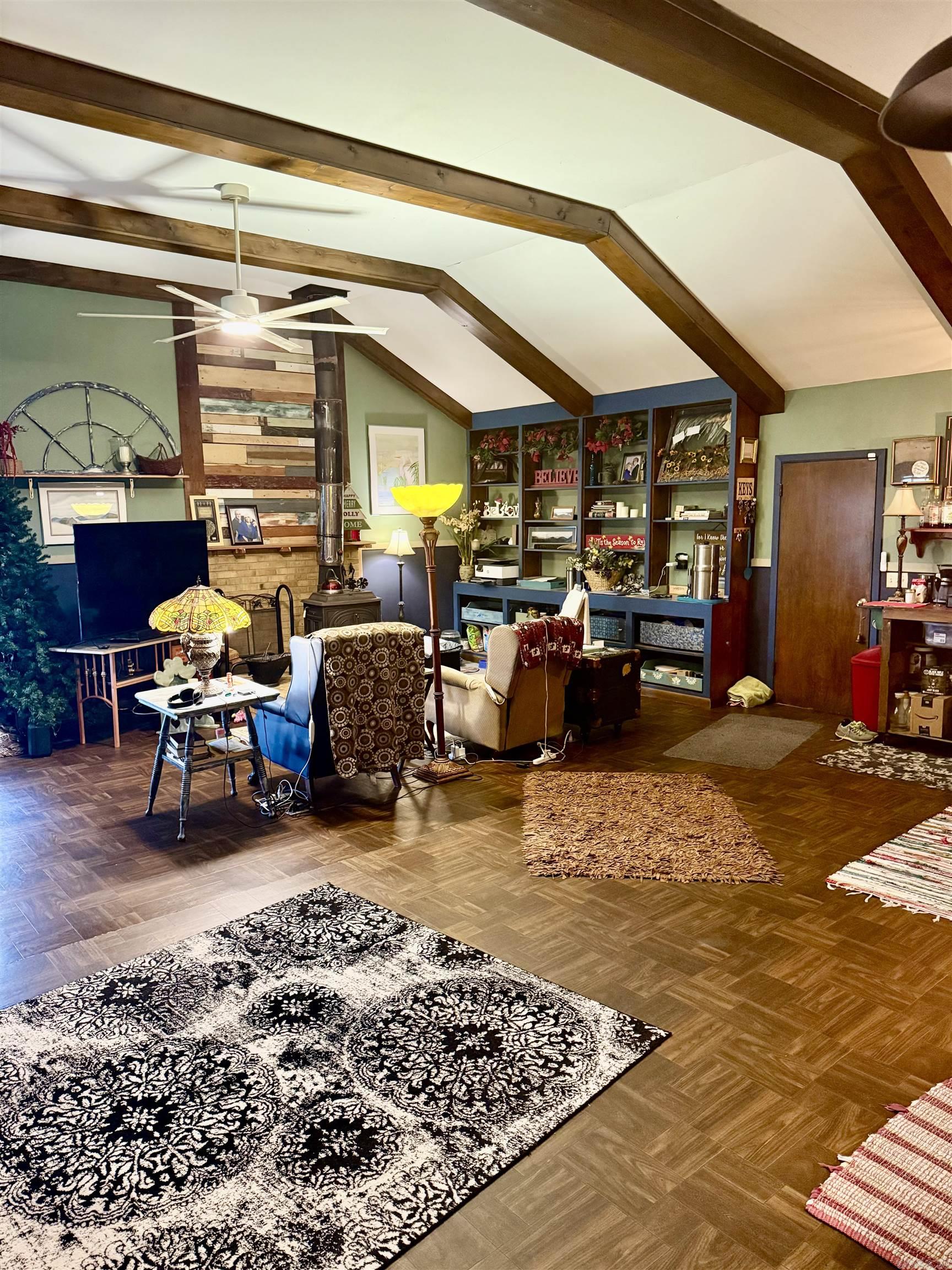 2210  Campbell Dr  Forrest City, AR