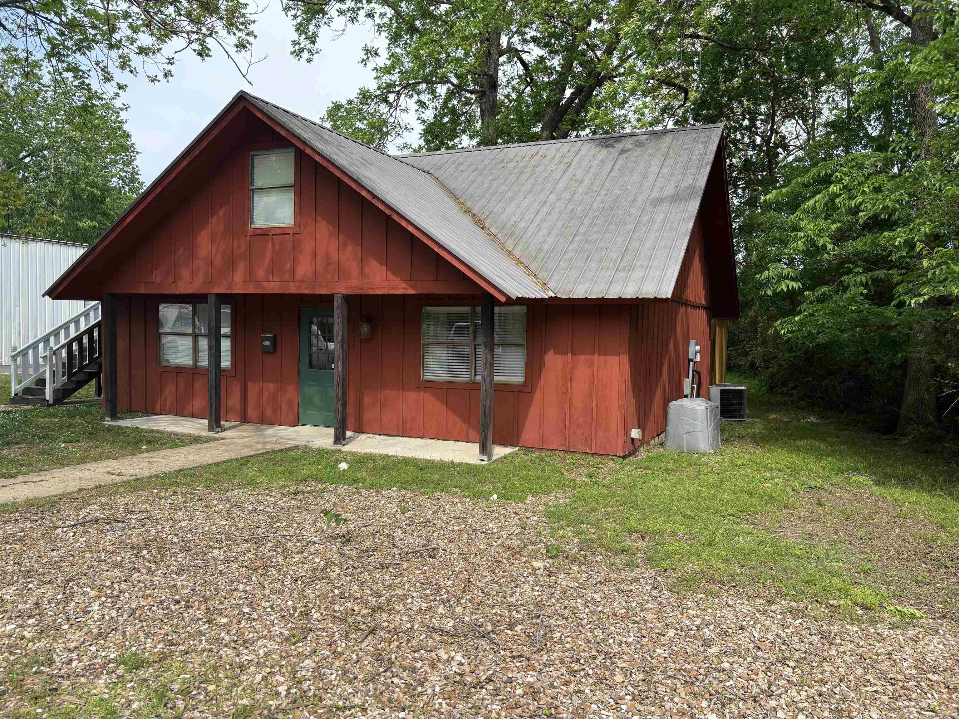 1214  Clifton  Conway, AR