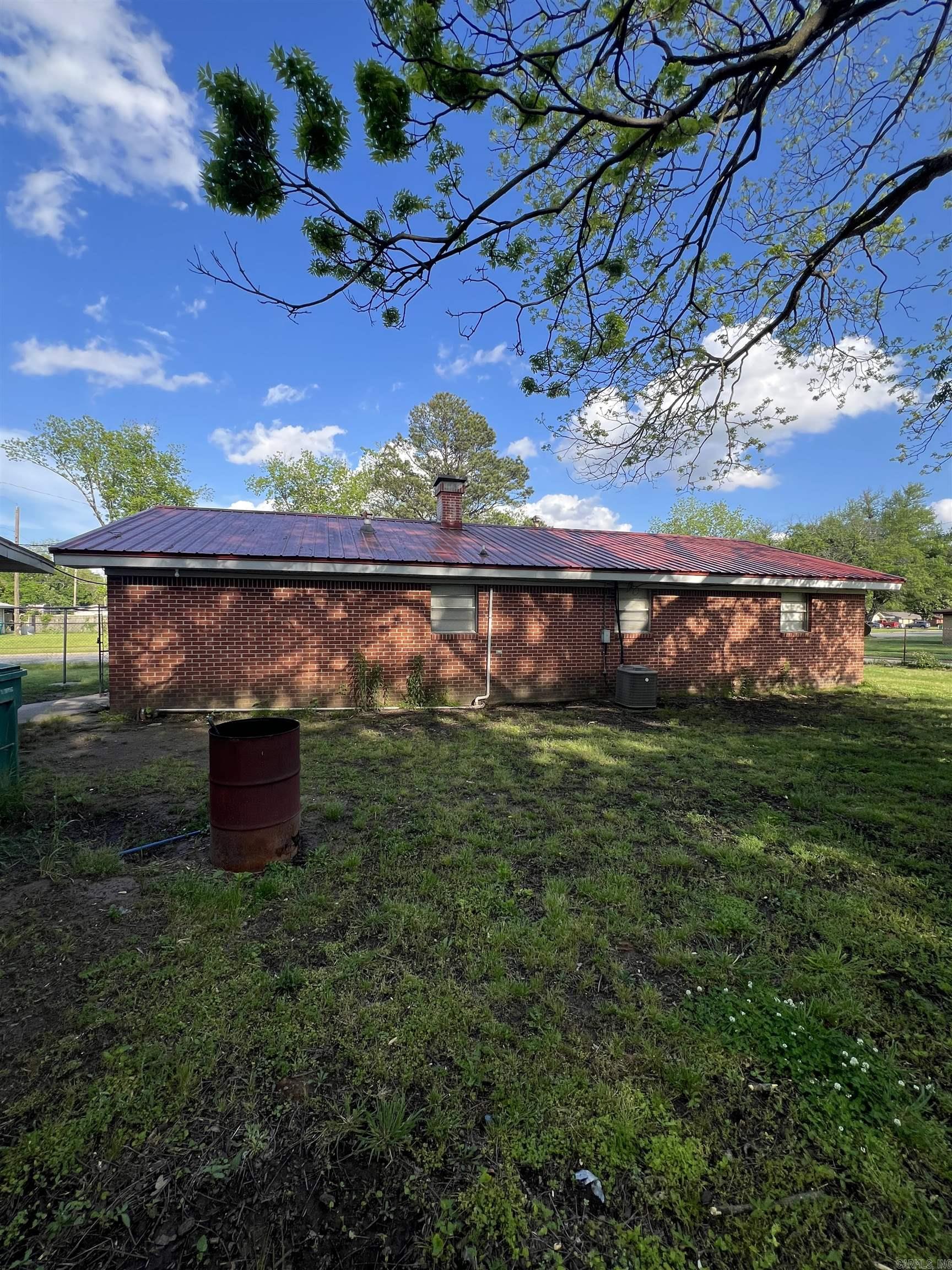 904  Belmont  Pine Bluff, AR