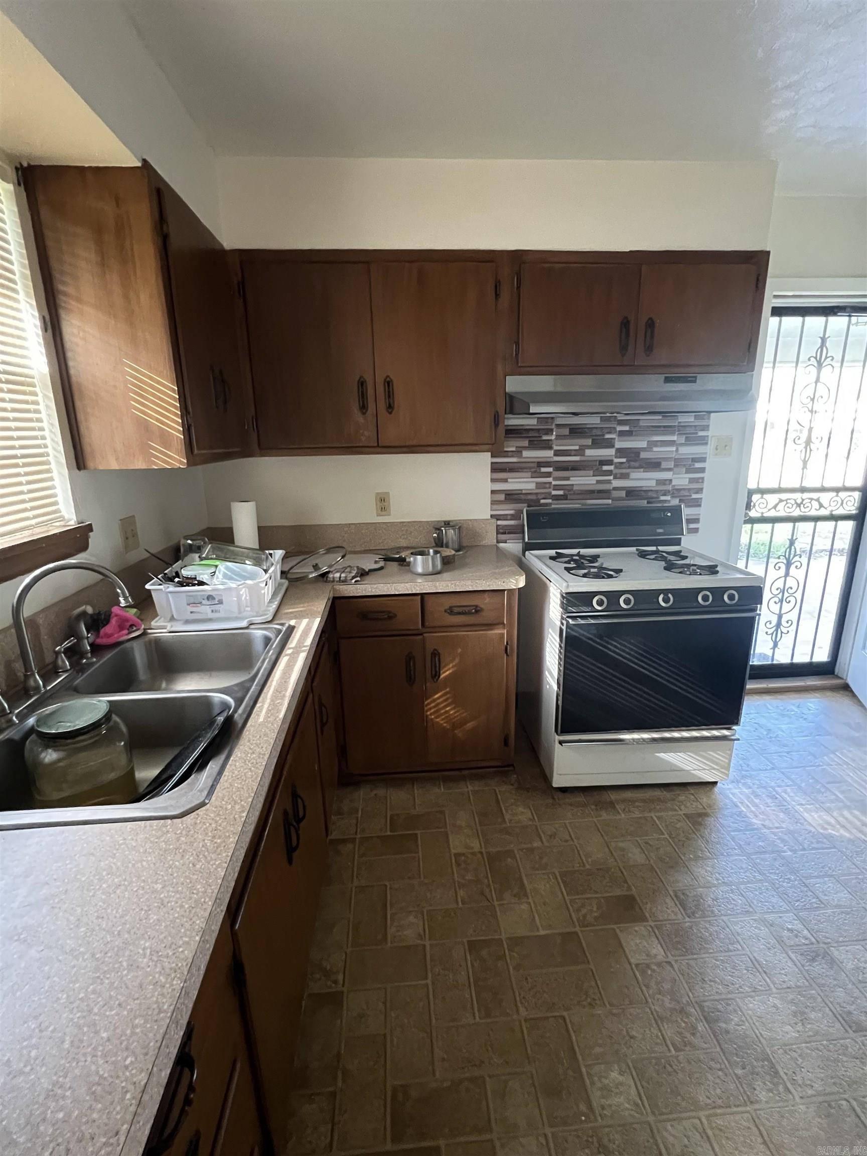 904  Belmont  Pine Bluff, AR