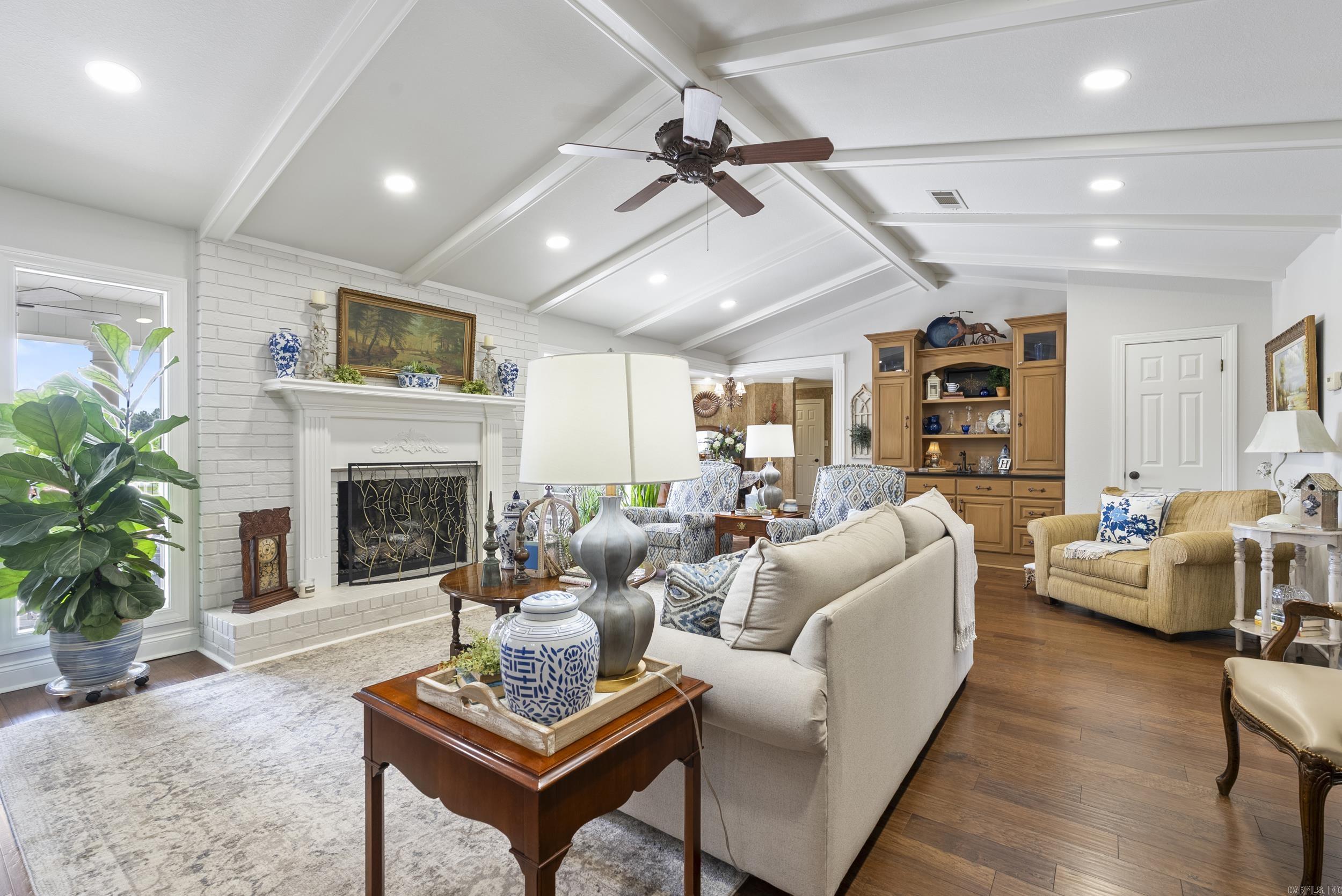 5 Edgehill Drive Searcy, AR 72143