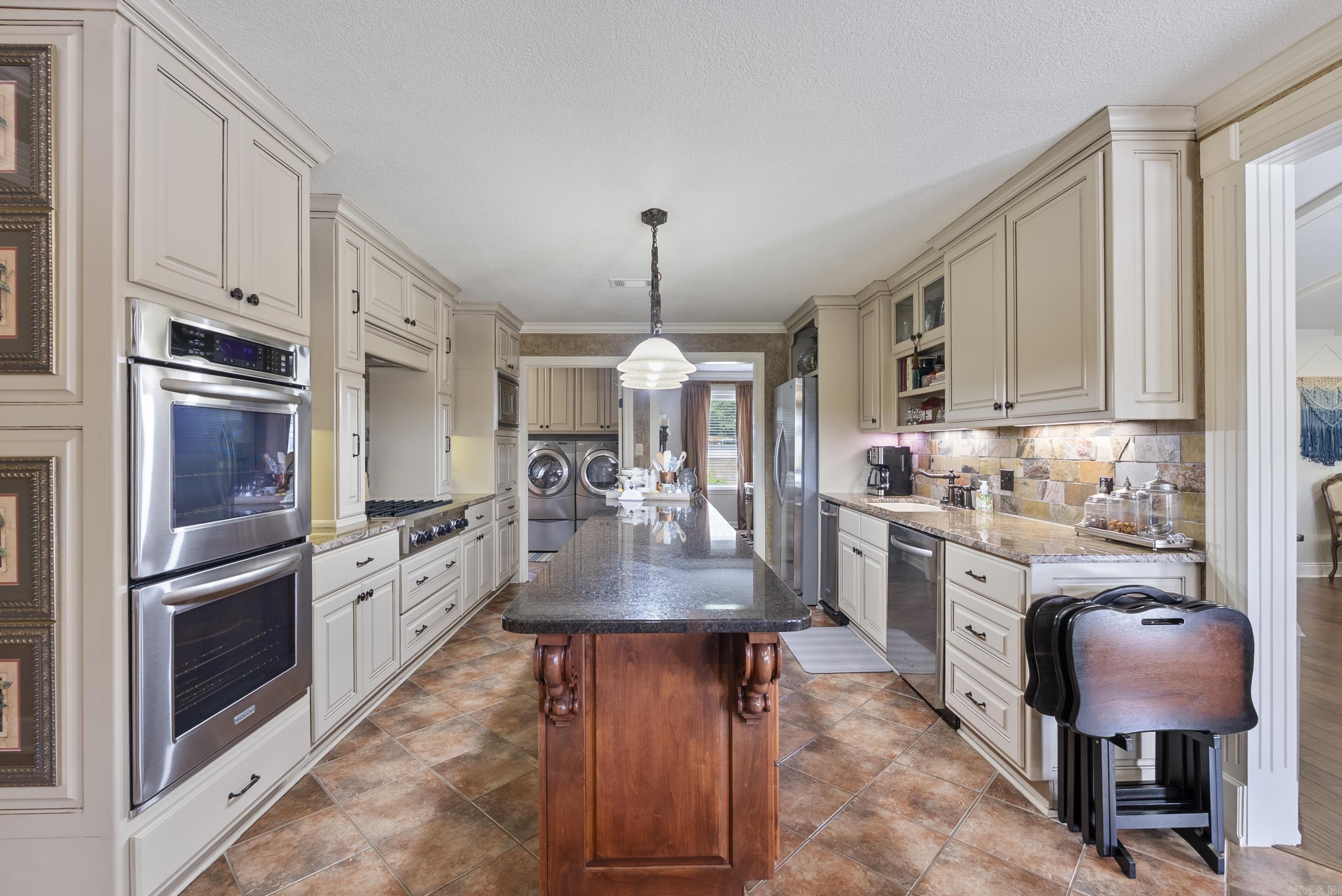 5 Edgehill Drive Searcy, AR 72143