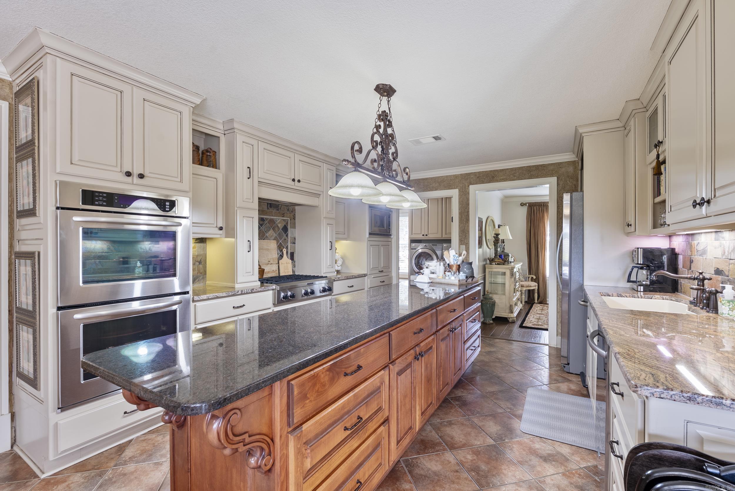 5 Edgehill Drive Searcy, AR 72143