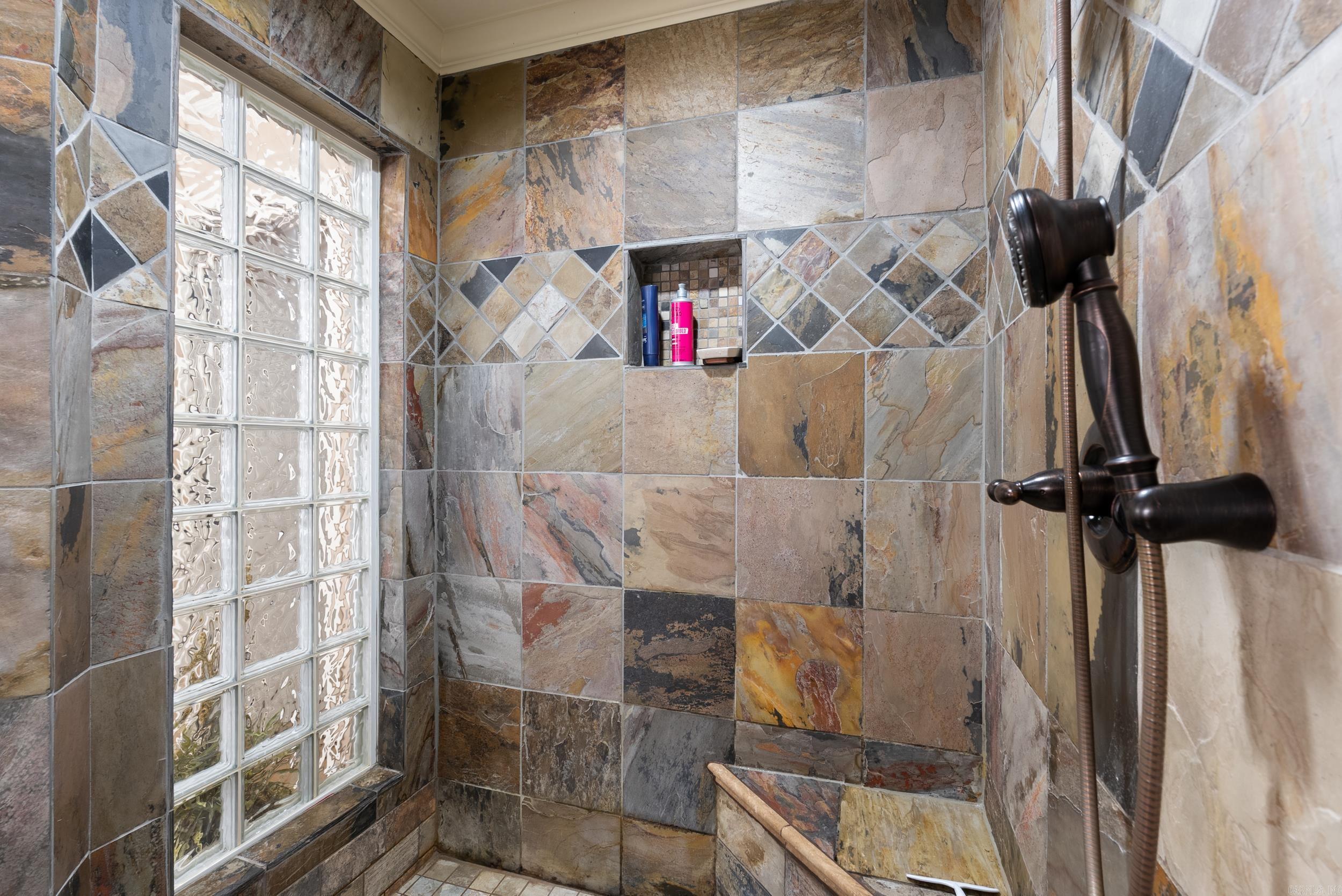 5 Edgehill Drive Searcy, AR 72143