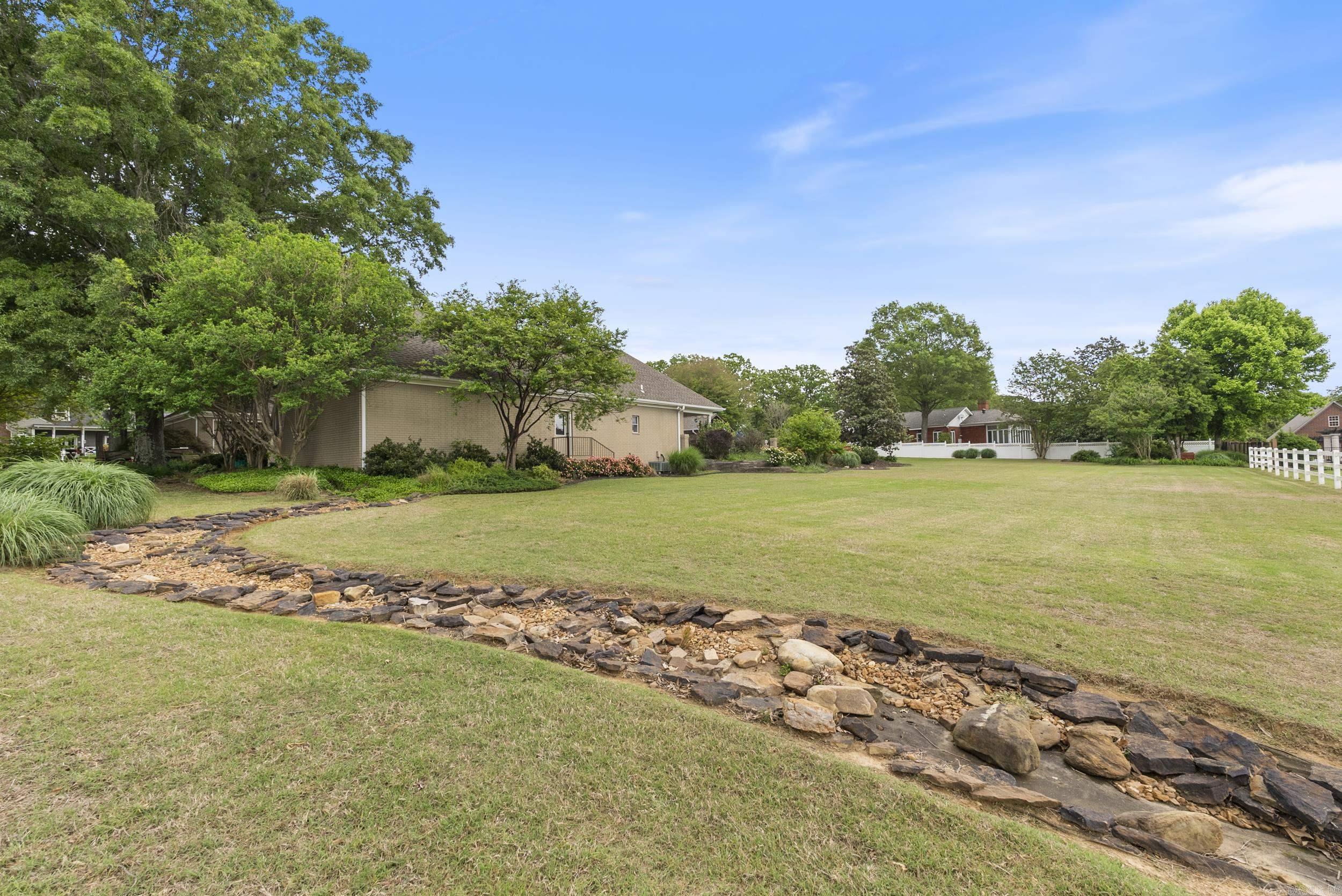 5 Edgehill Drive Searcy, AR 72143
