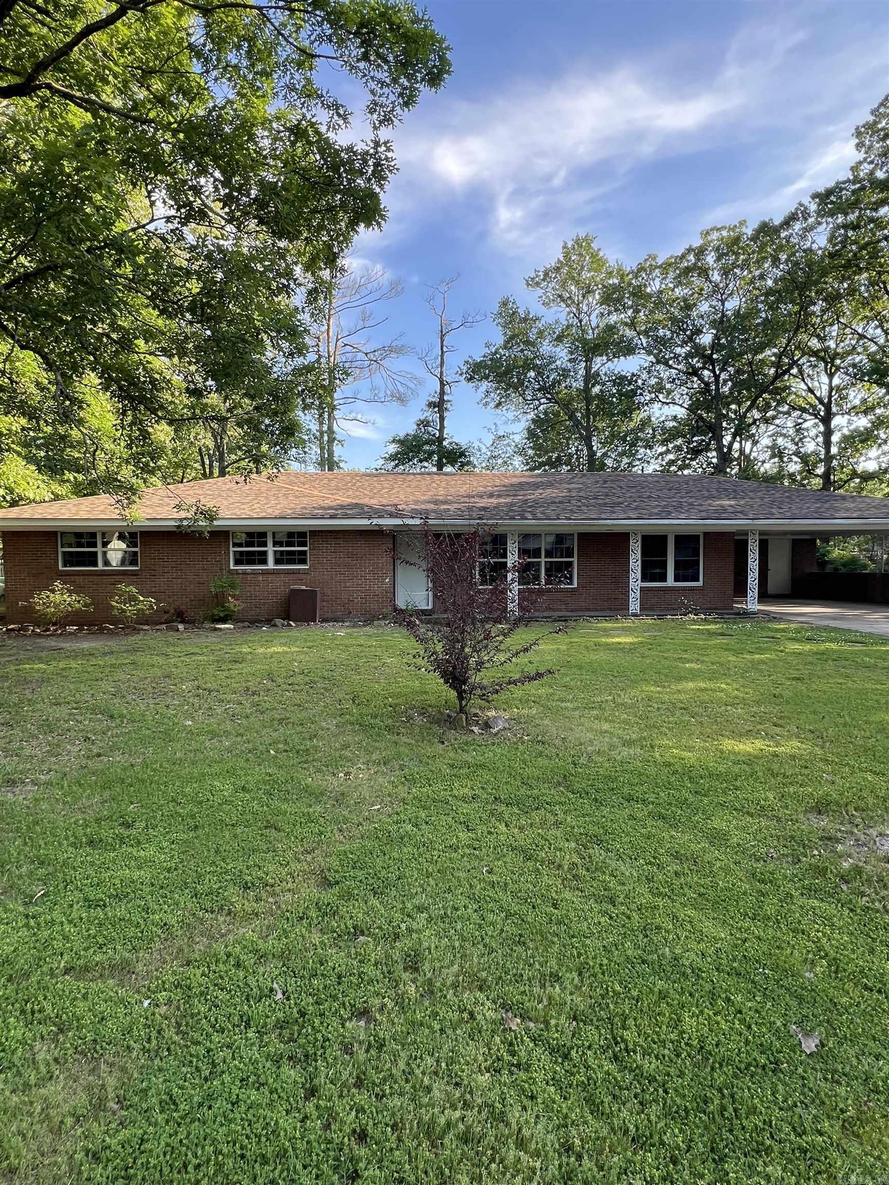 2212 W 36th  Pine Bluff, AR