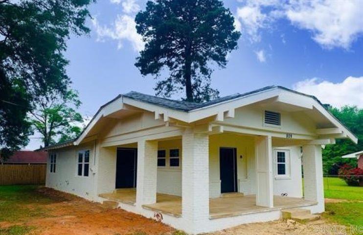 809  Caver  Atlanta, TX