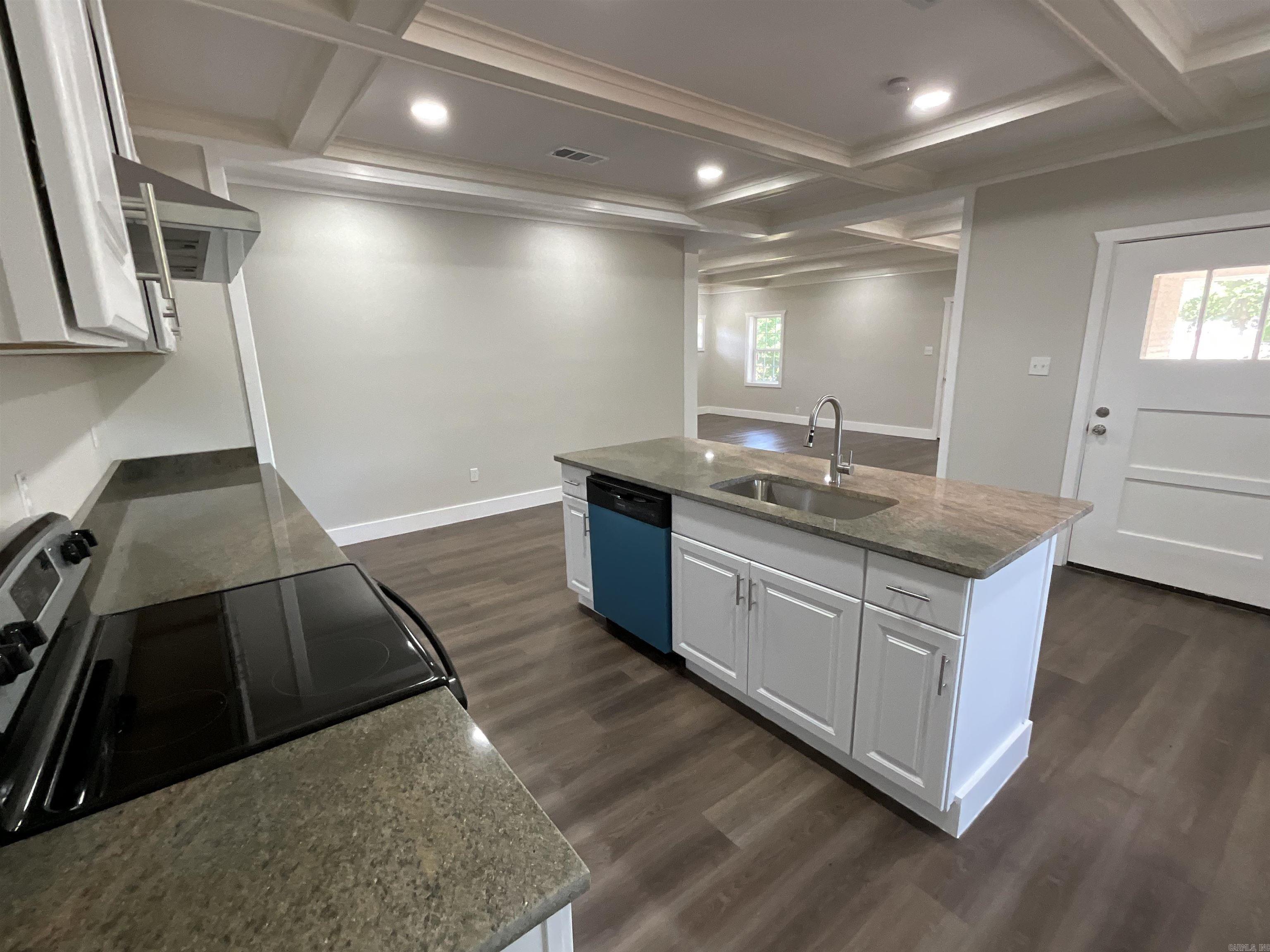 809  Caver  Atlanta, TX