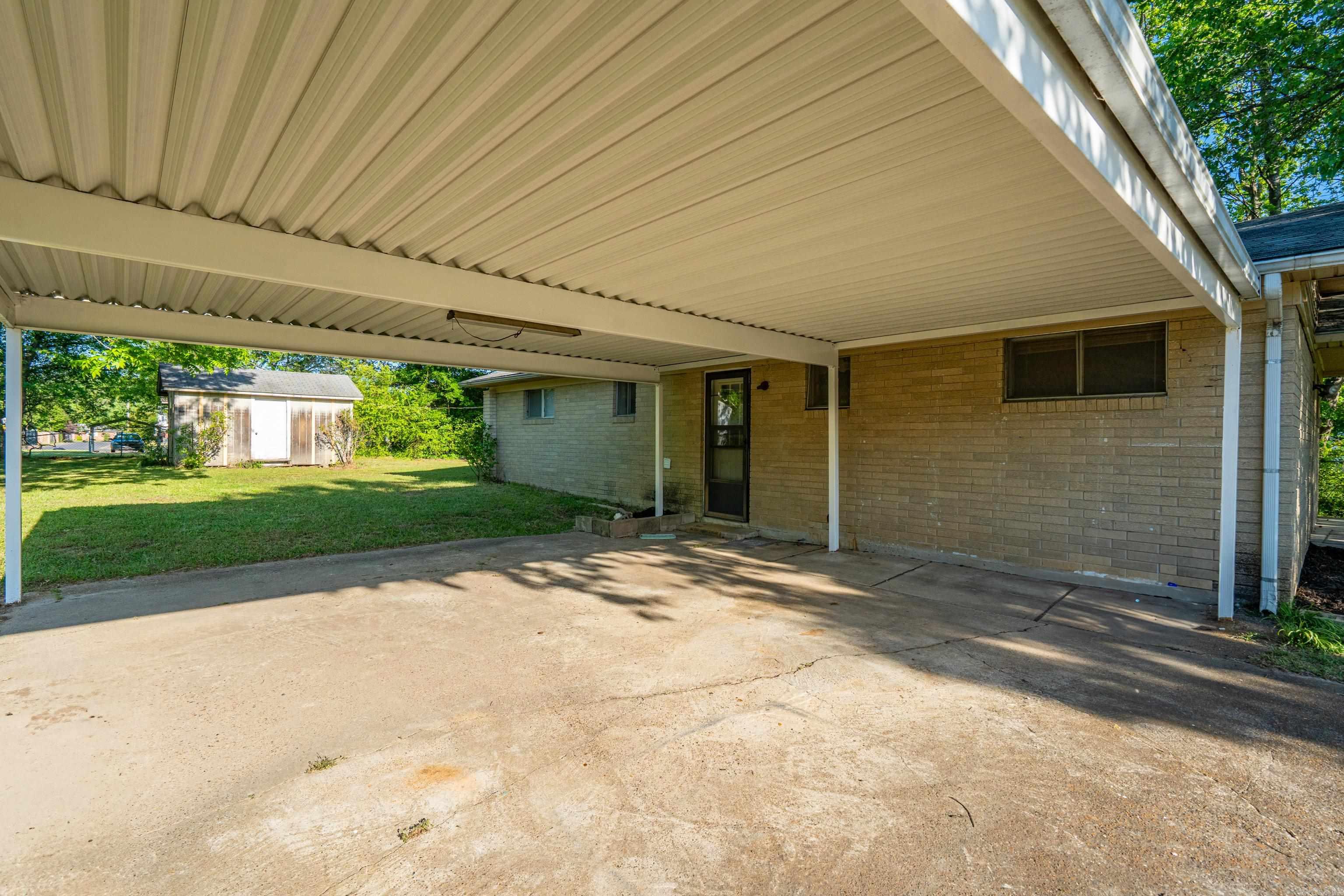 1015 S 13th  St  Arkadelphia, AR