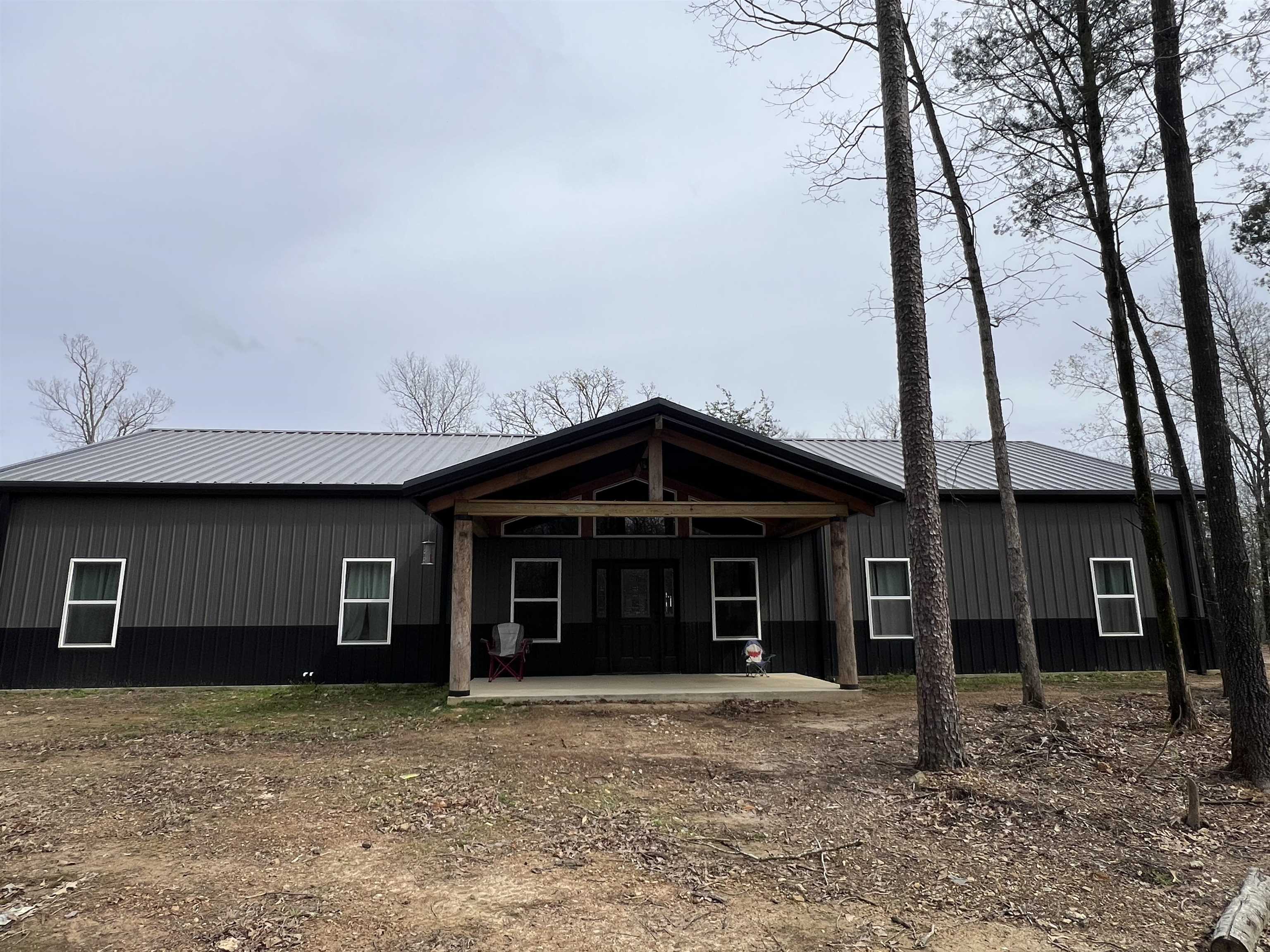 282  Polk Road 40  Hatfield, AR
