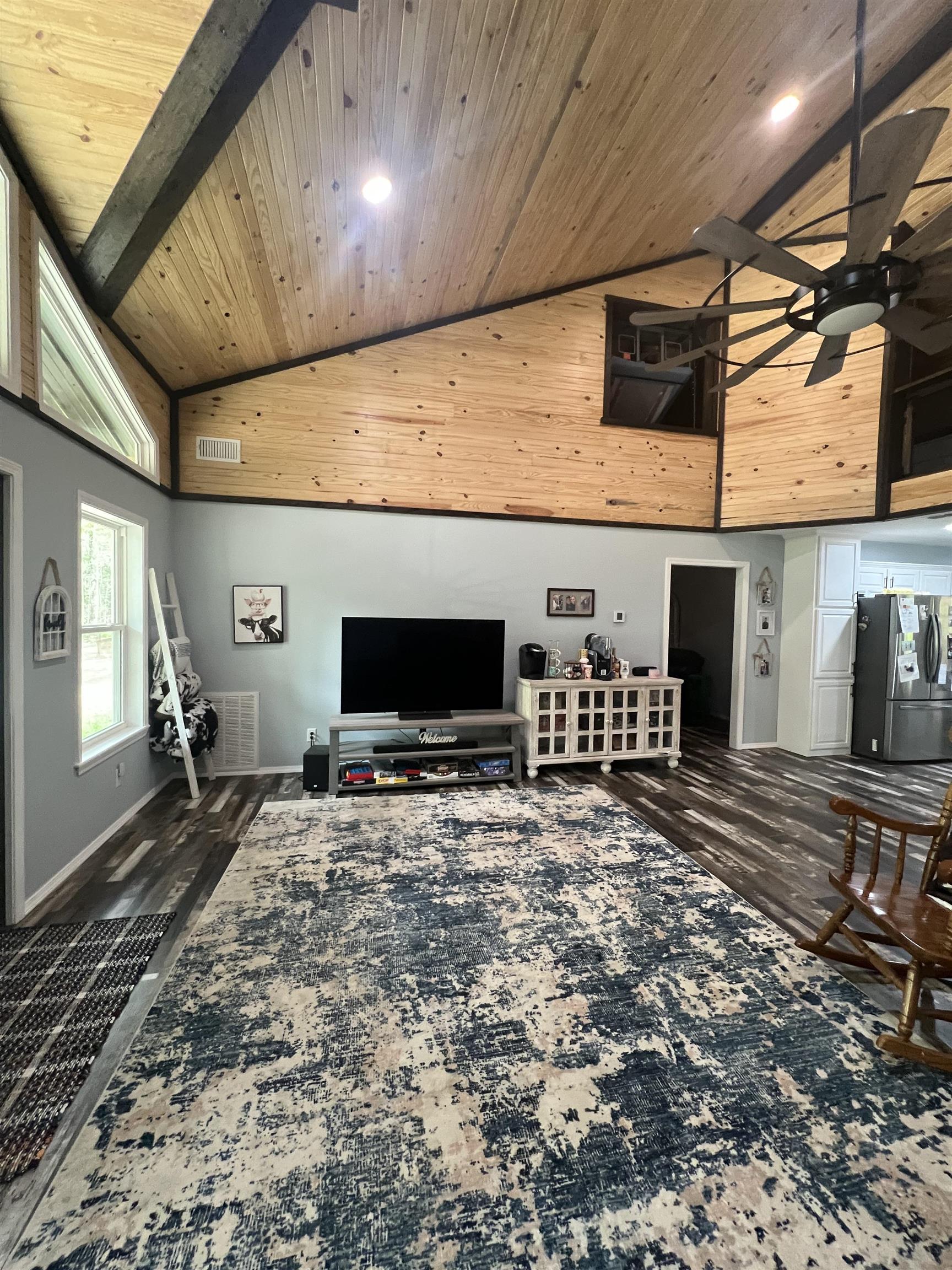 282  Polk Road 40  Hatfield, AR