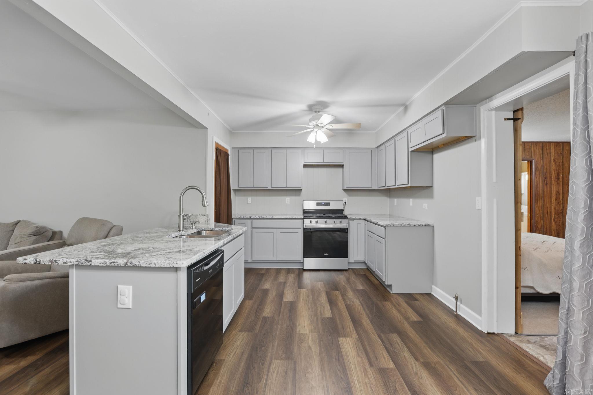 13912  Sardis Road  Shannon Hills, AR