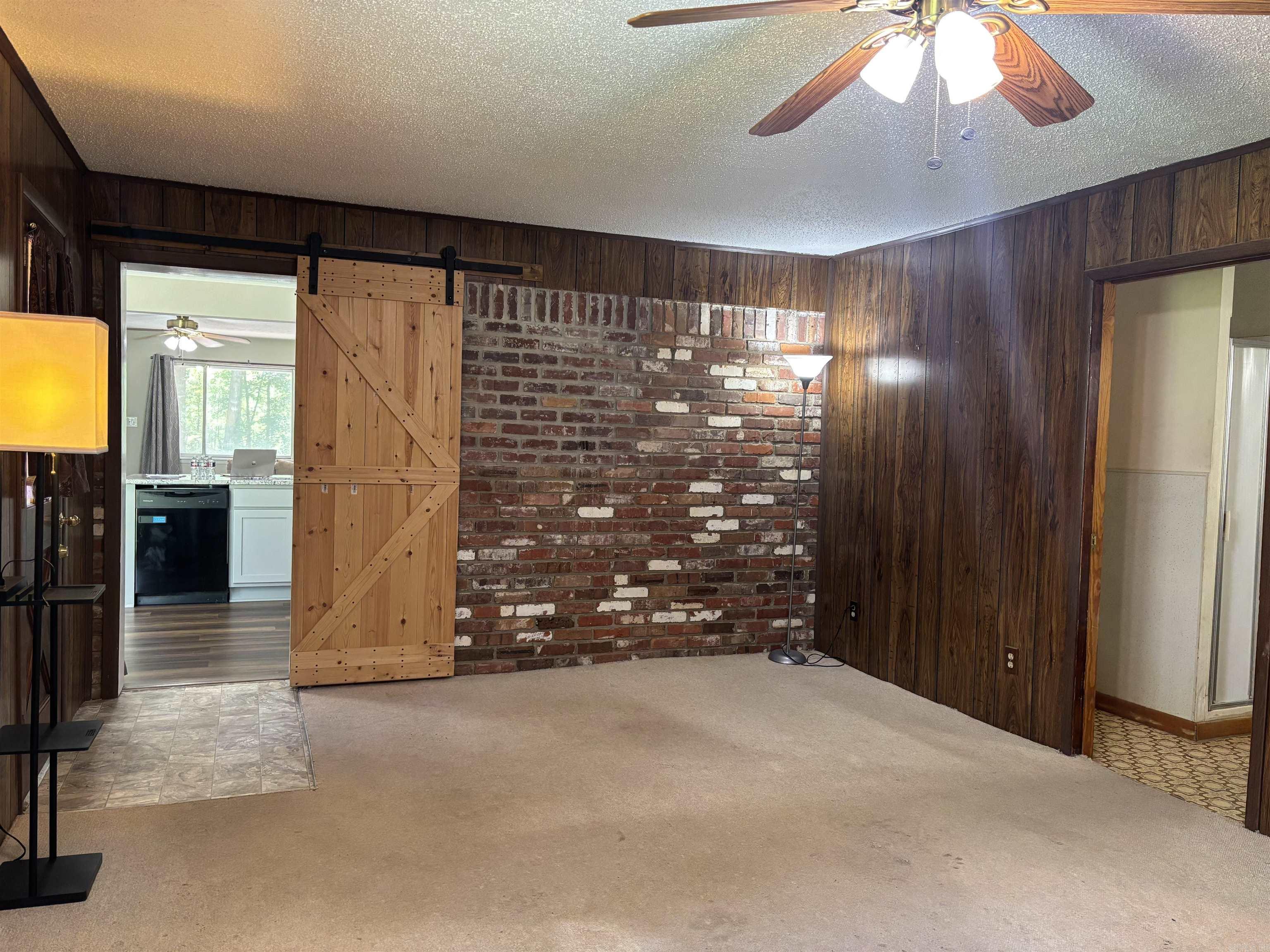 13912 Sardis Road  Shannon Hills, AR