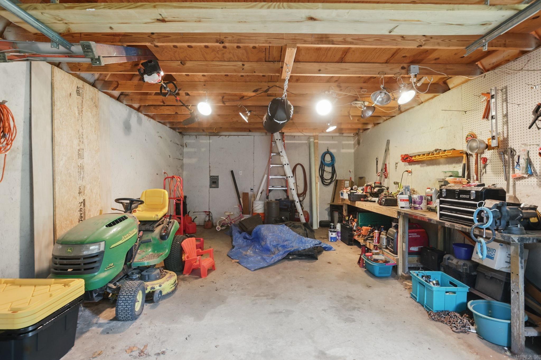 13912  Sardis Road  Shannon Hills, AR