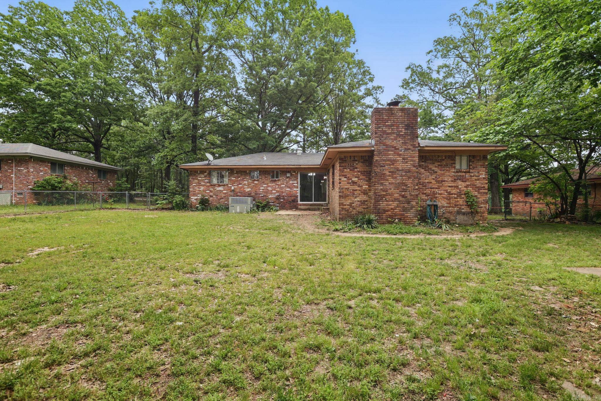13912  Sardis Road  Shannon Hills, AR