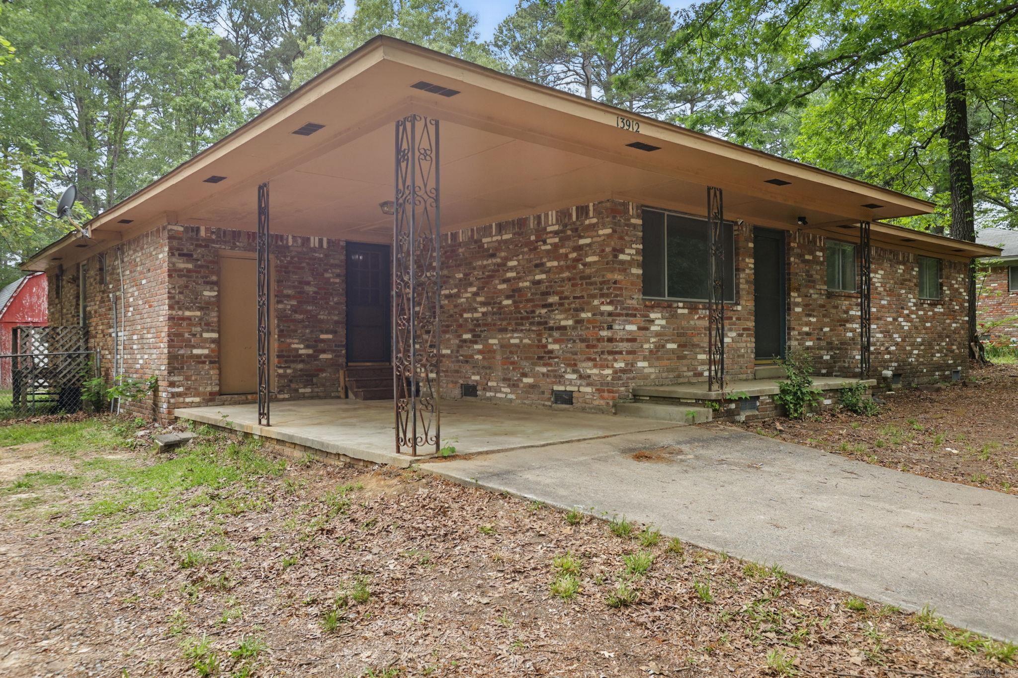 13912  Sardis Road  Shannon Hills, AR