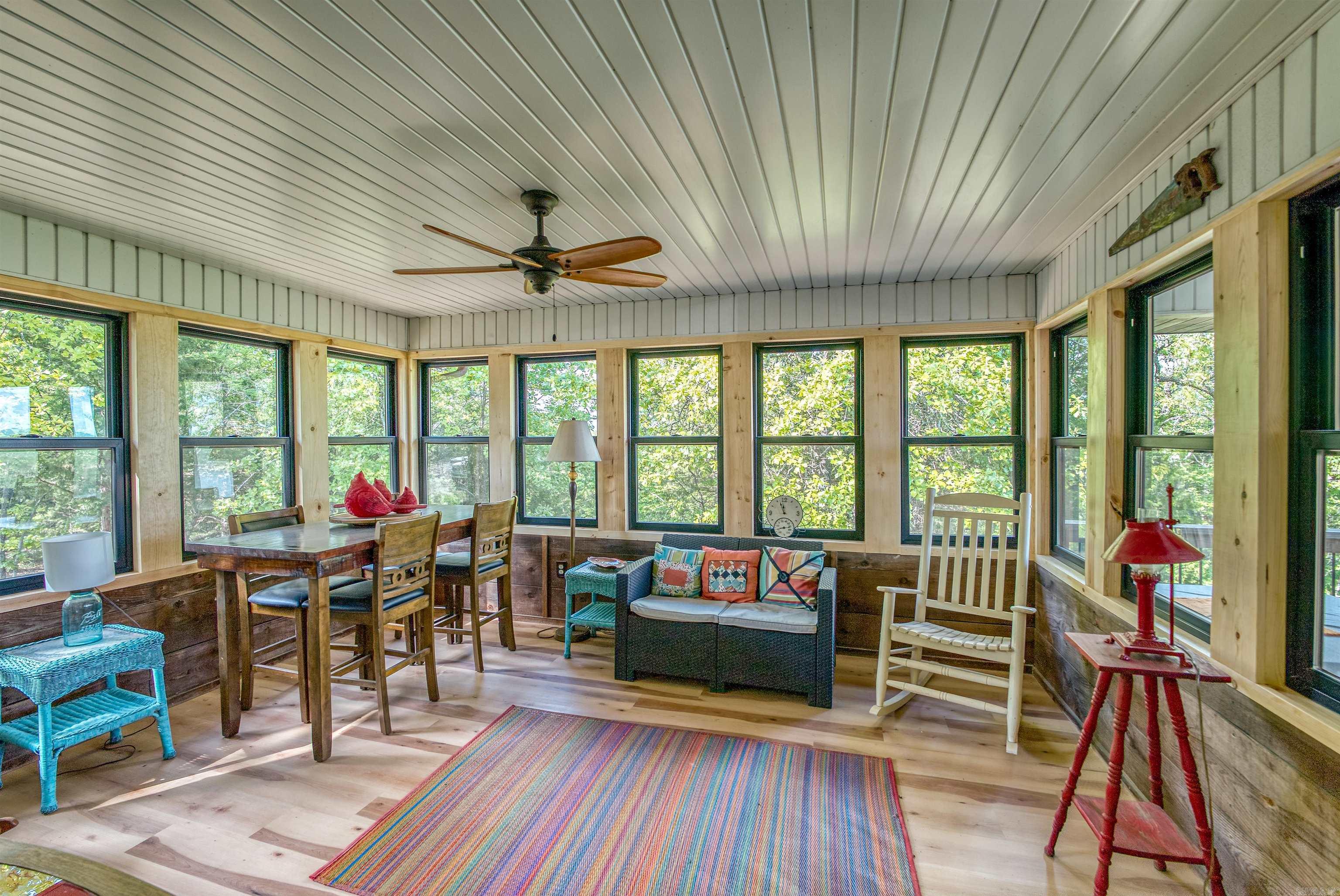 855  Buff  Mountain Home, AR