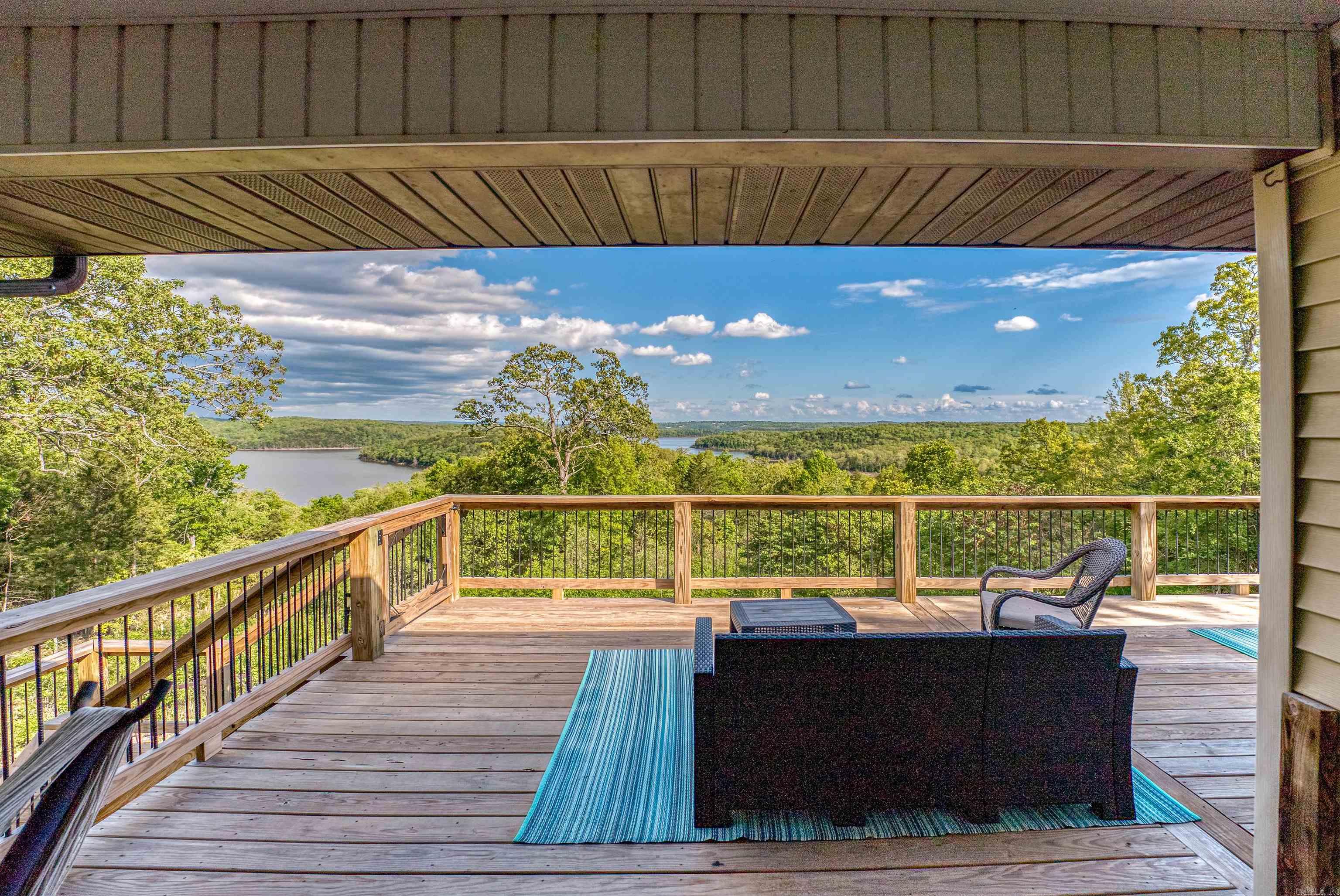 855  Buff  Mountain Home, AR