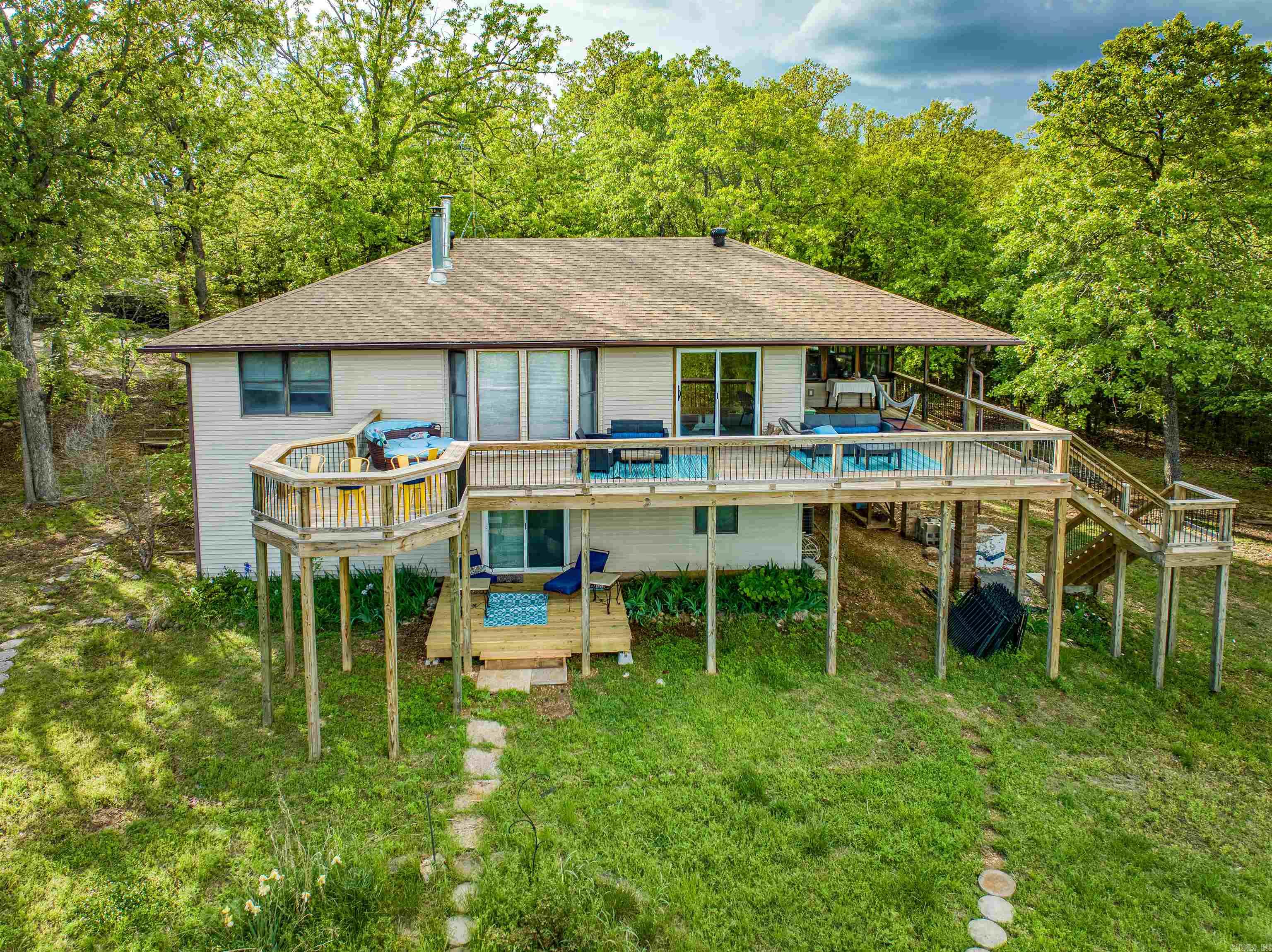 855  Buff  Mountain Home, AR