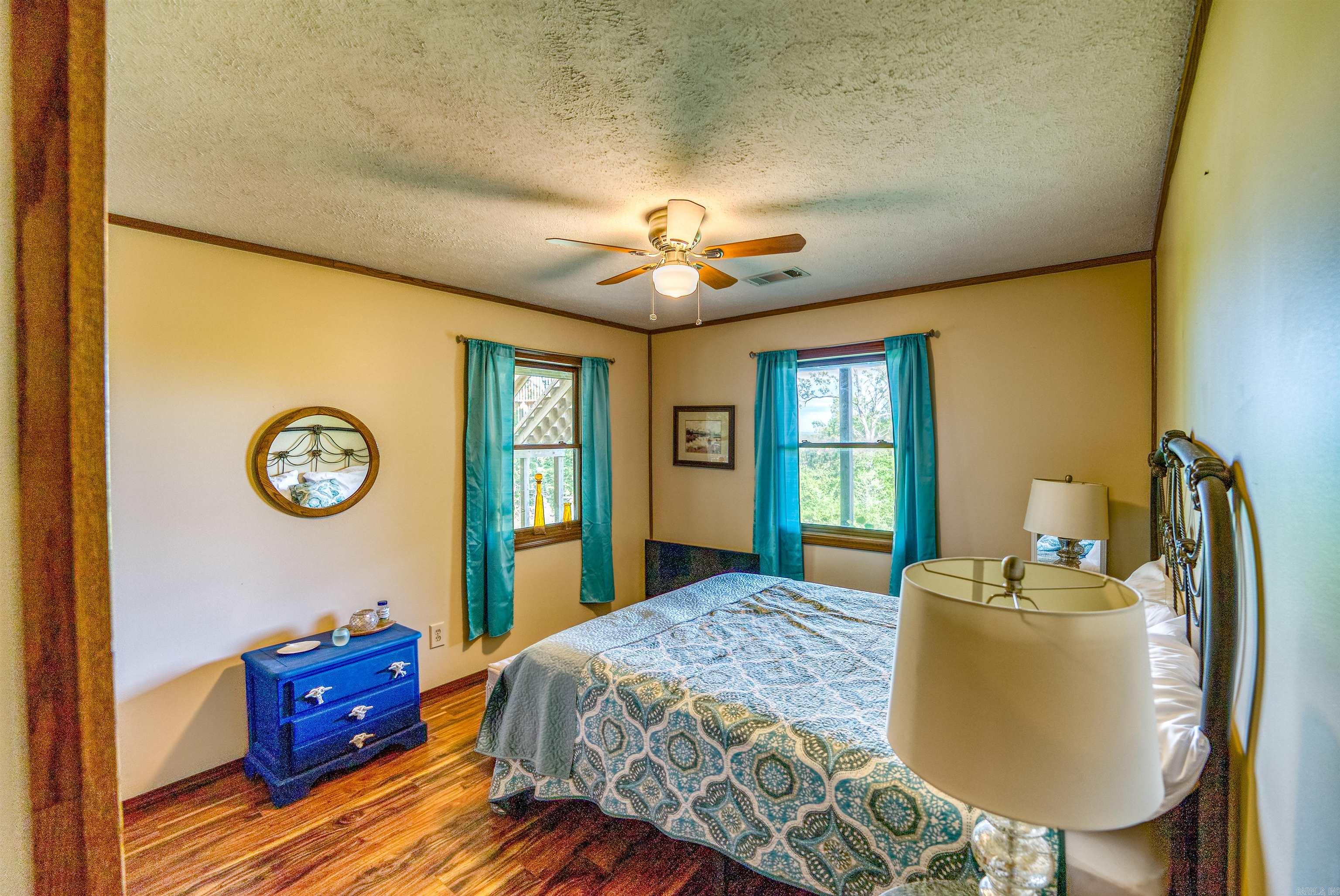 855  Buff  Mountain Home, AR