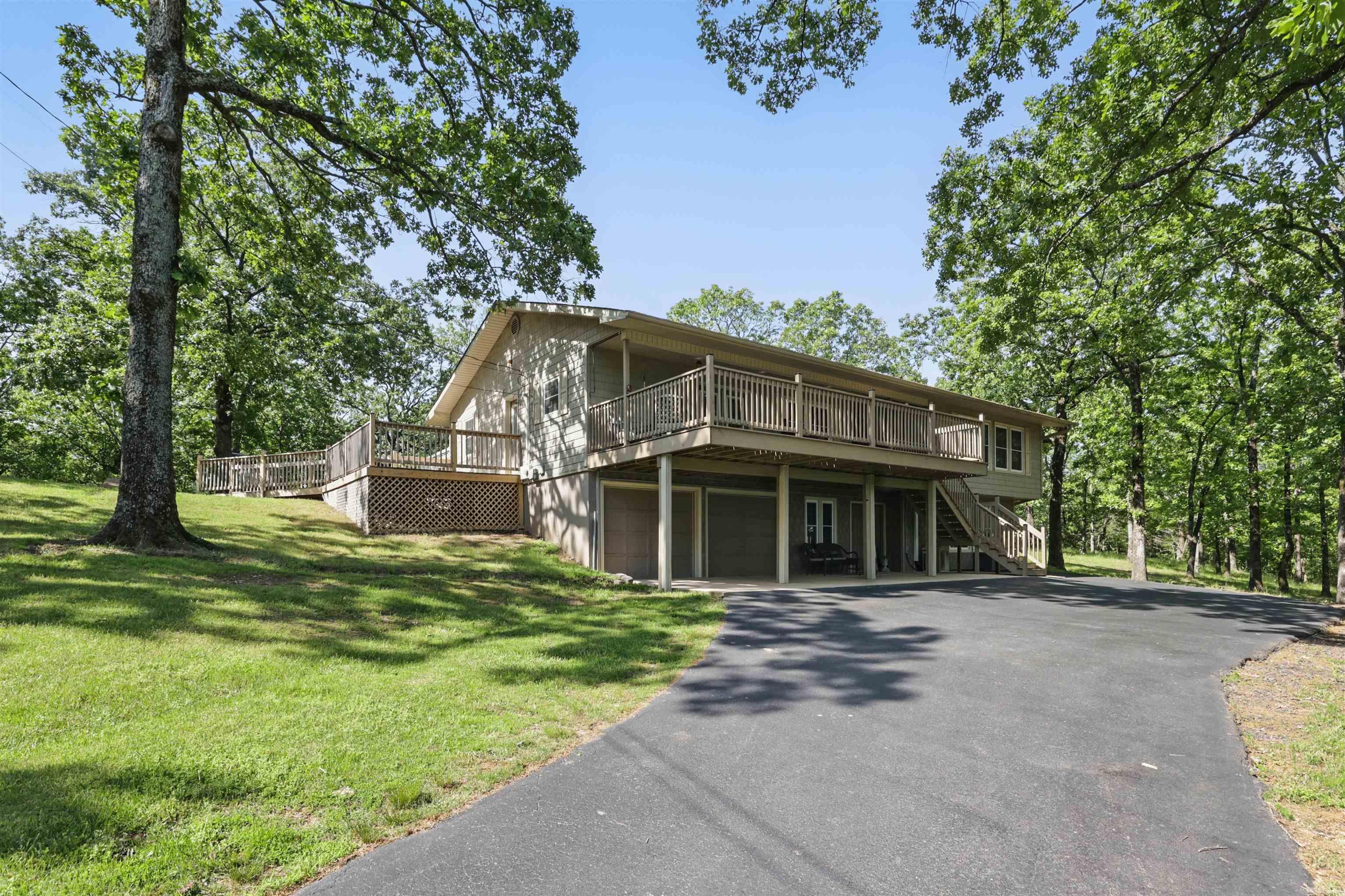 117  Lewisburg  Austin, AR