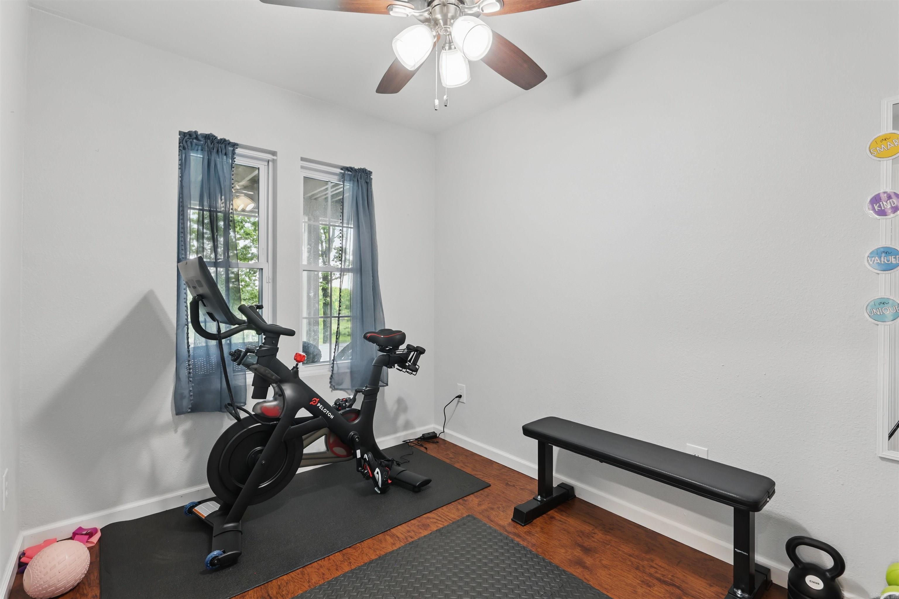117  Lewisburg  Austin, AR