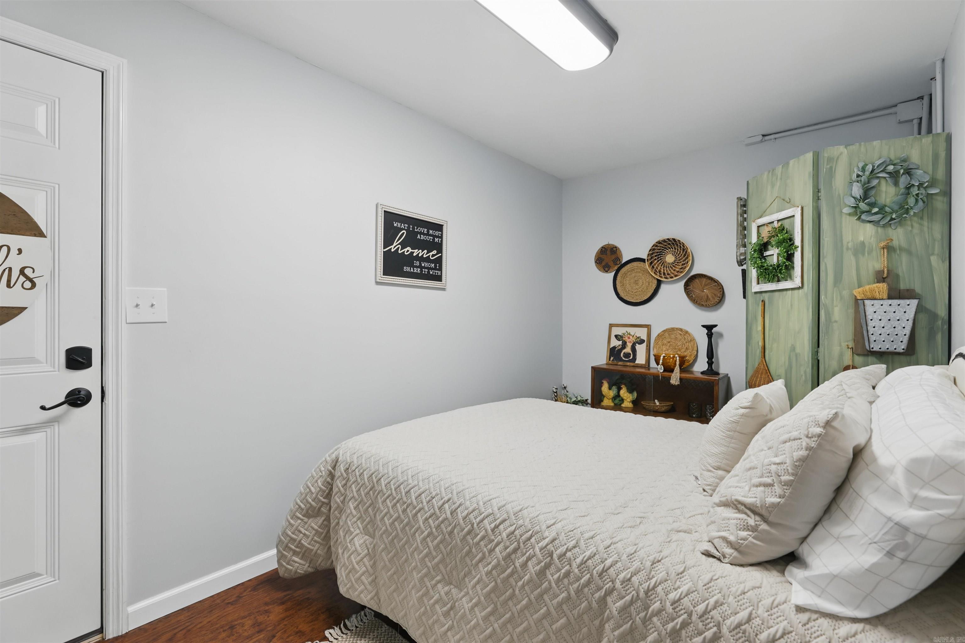 117  Lewisburg  Austin, AR