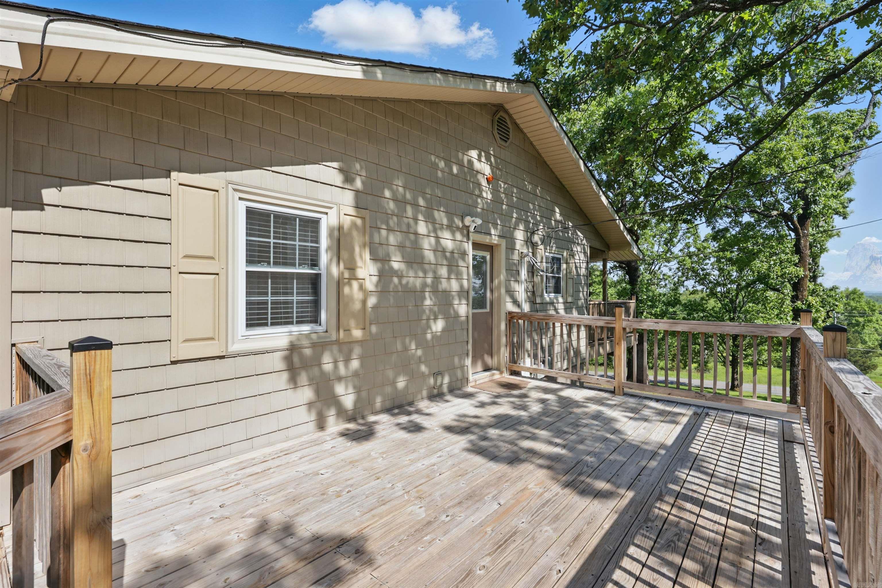 117  Lewisburg  Austin, AR
