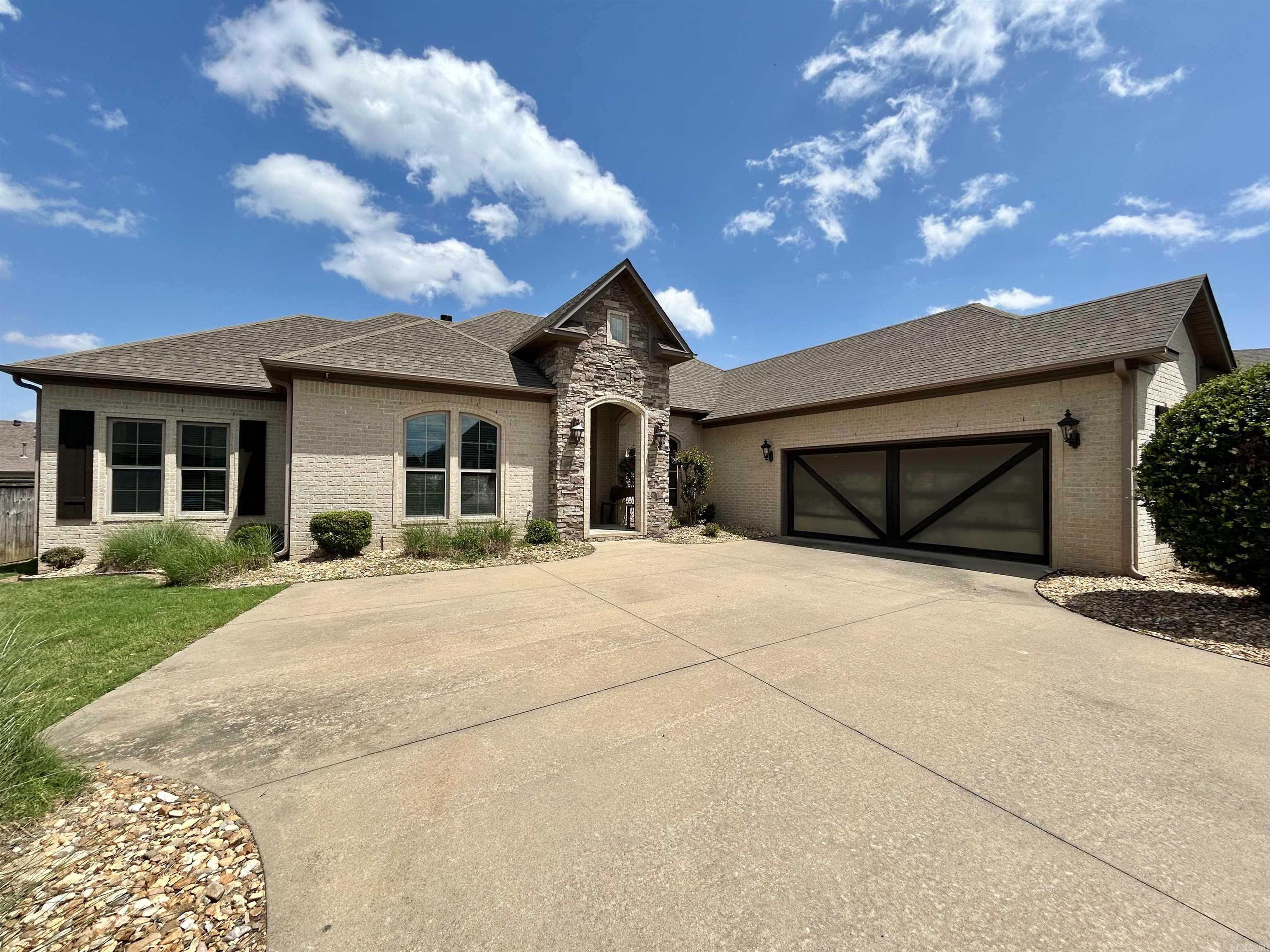 4810  Peterson  Conway, AR