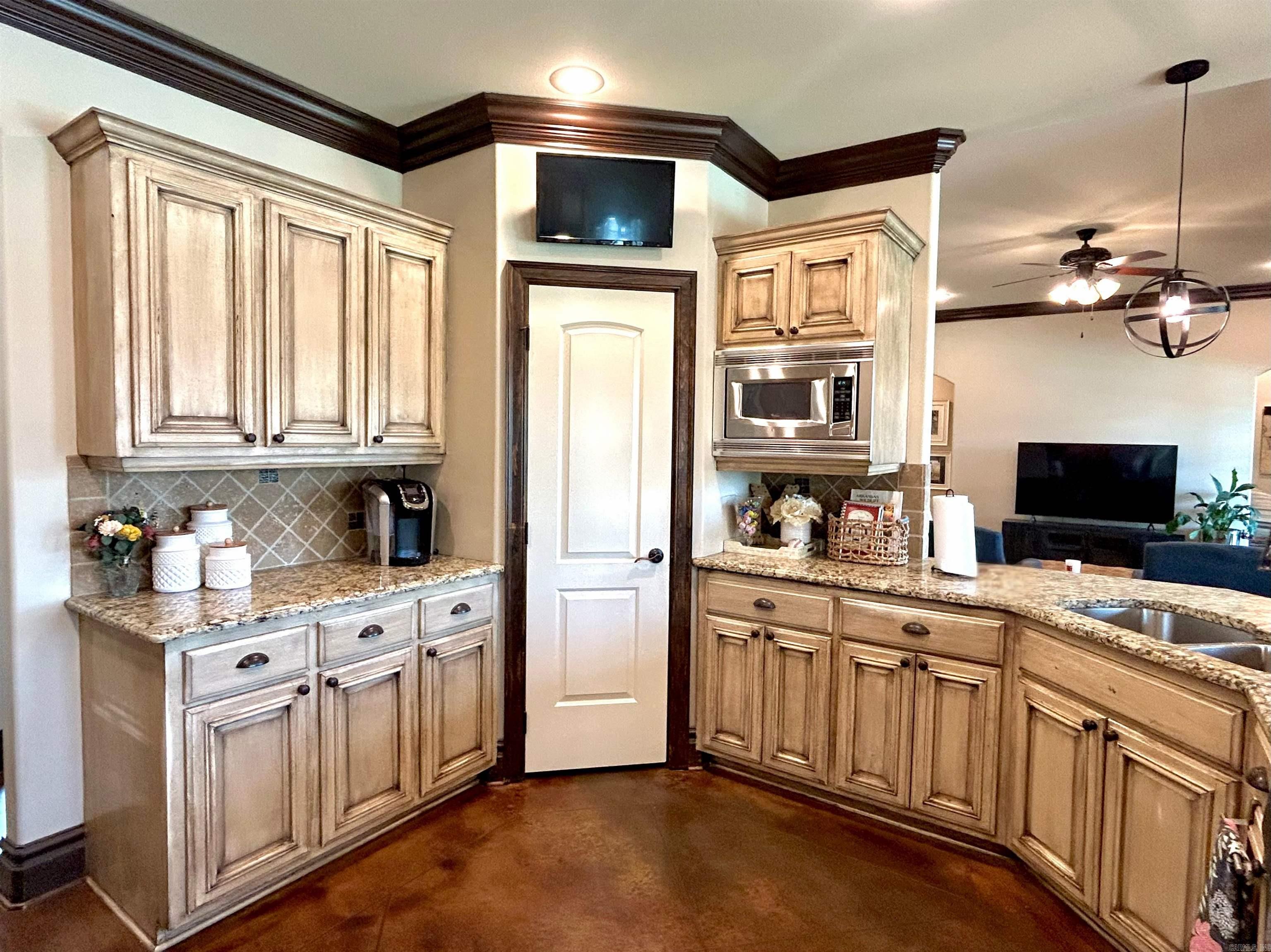 4810  Peterson  Conway, AR