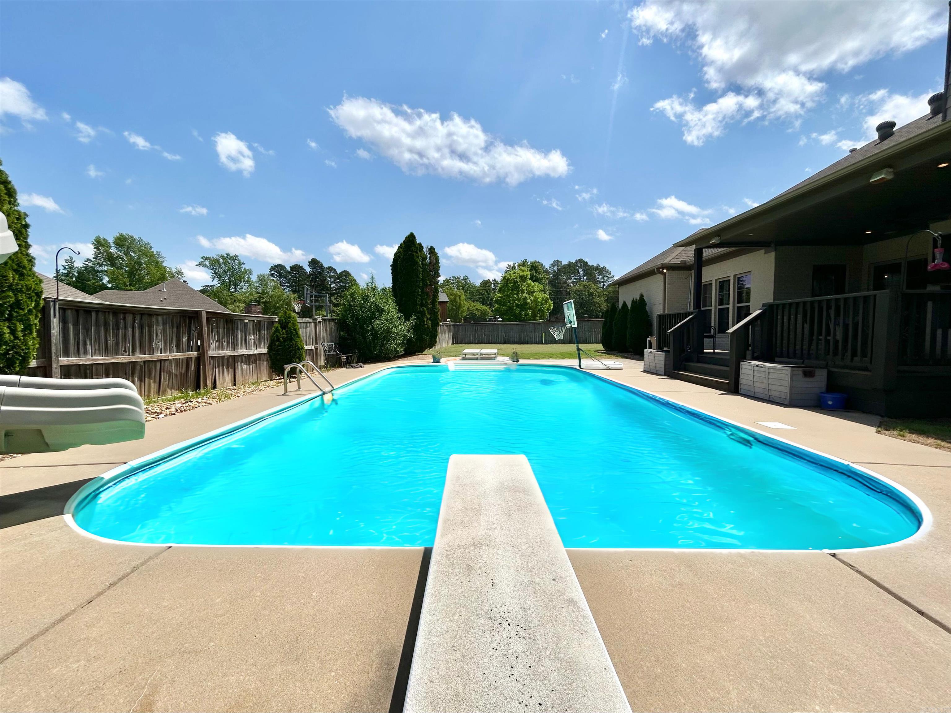 4810  Peterson  Conway, AR