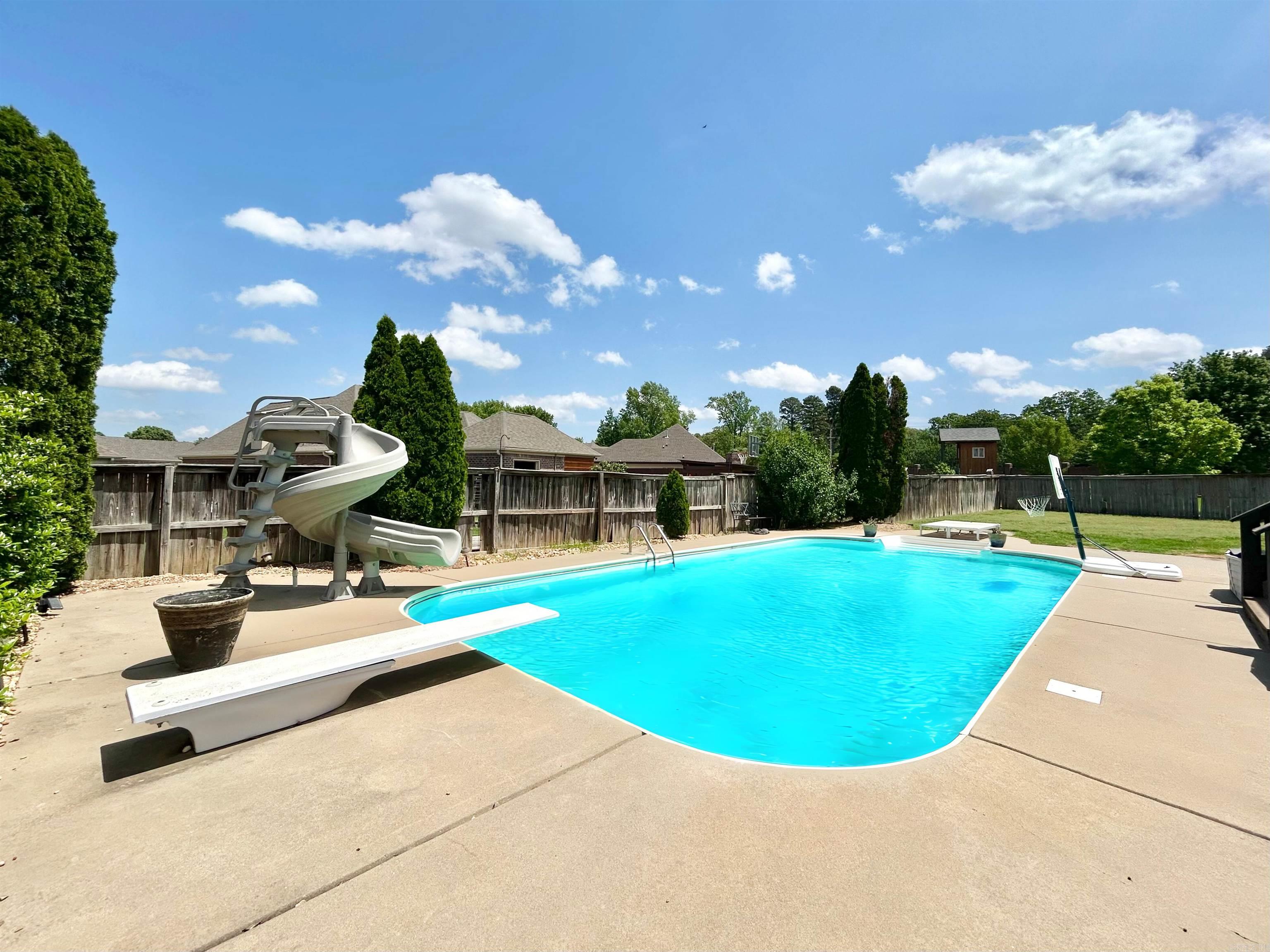 4810  Peterson  Conway, AR