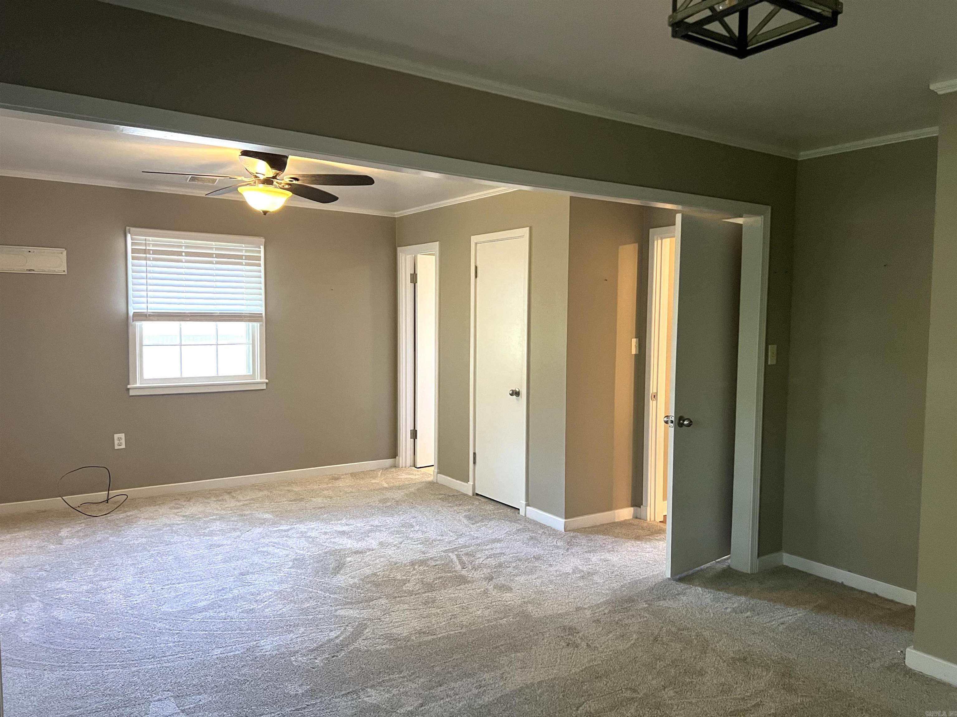 903  Randall  Searcy, AR