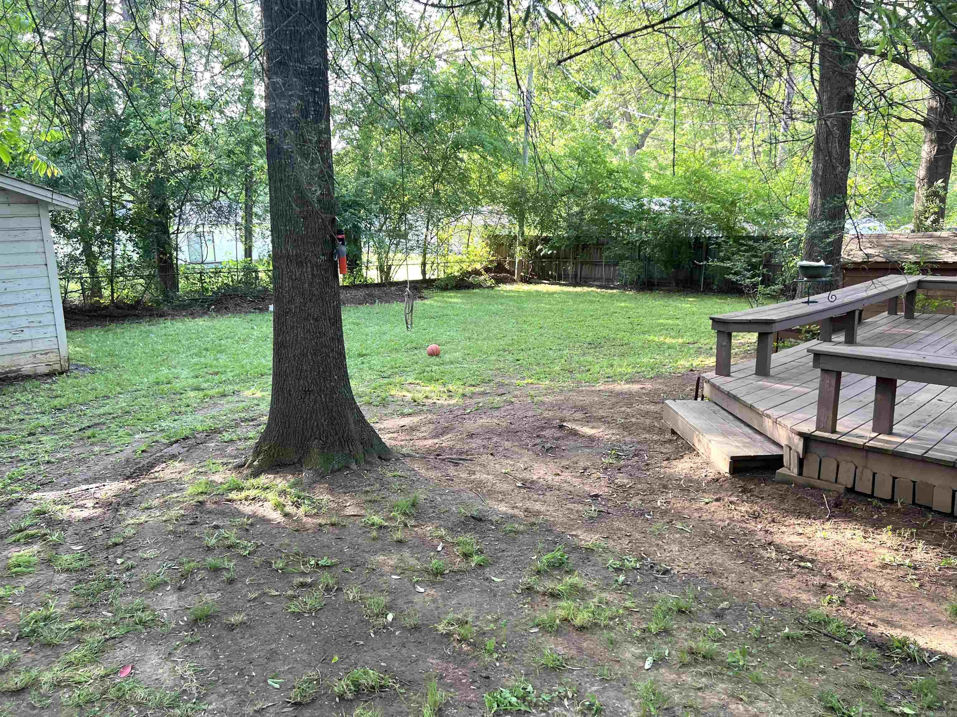 903  Randall  Searcy, AR