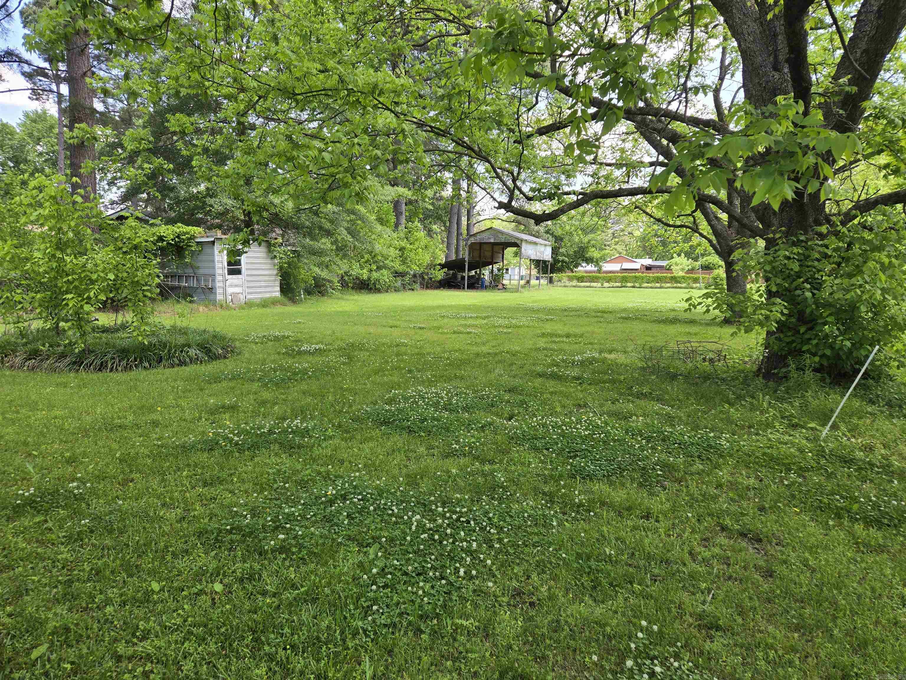 604 N Grand  McRae, AR