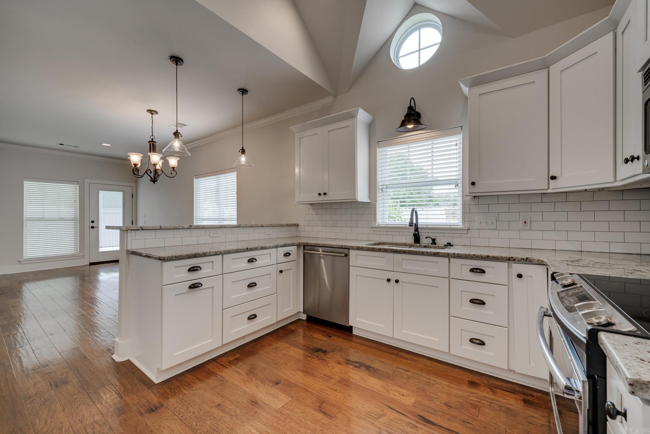 2700 Stonebrook Cove Conway, AR 72034