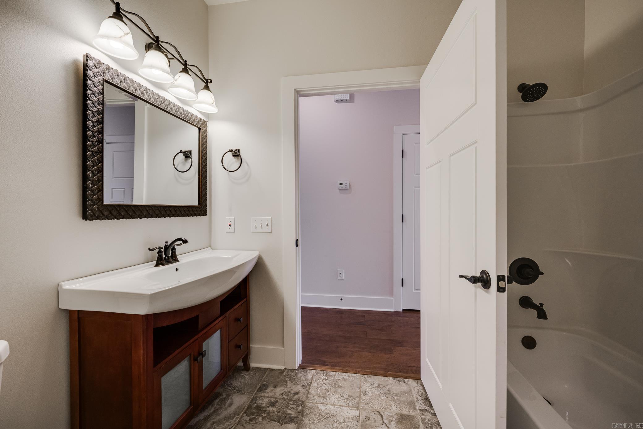 2700 Stonebrook Cove Conway, AR 72034