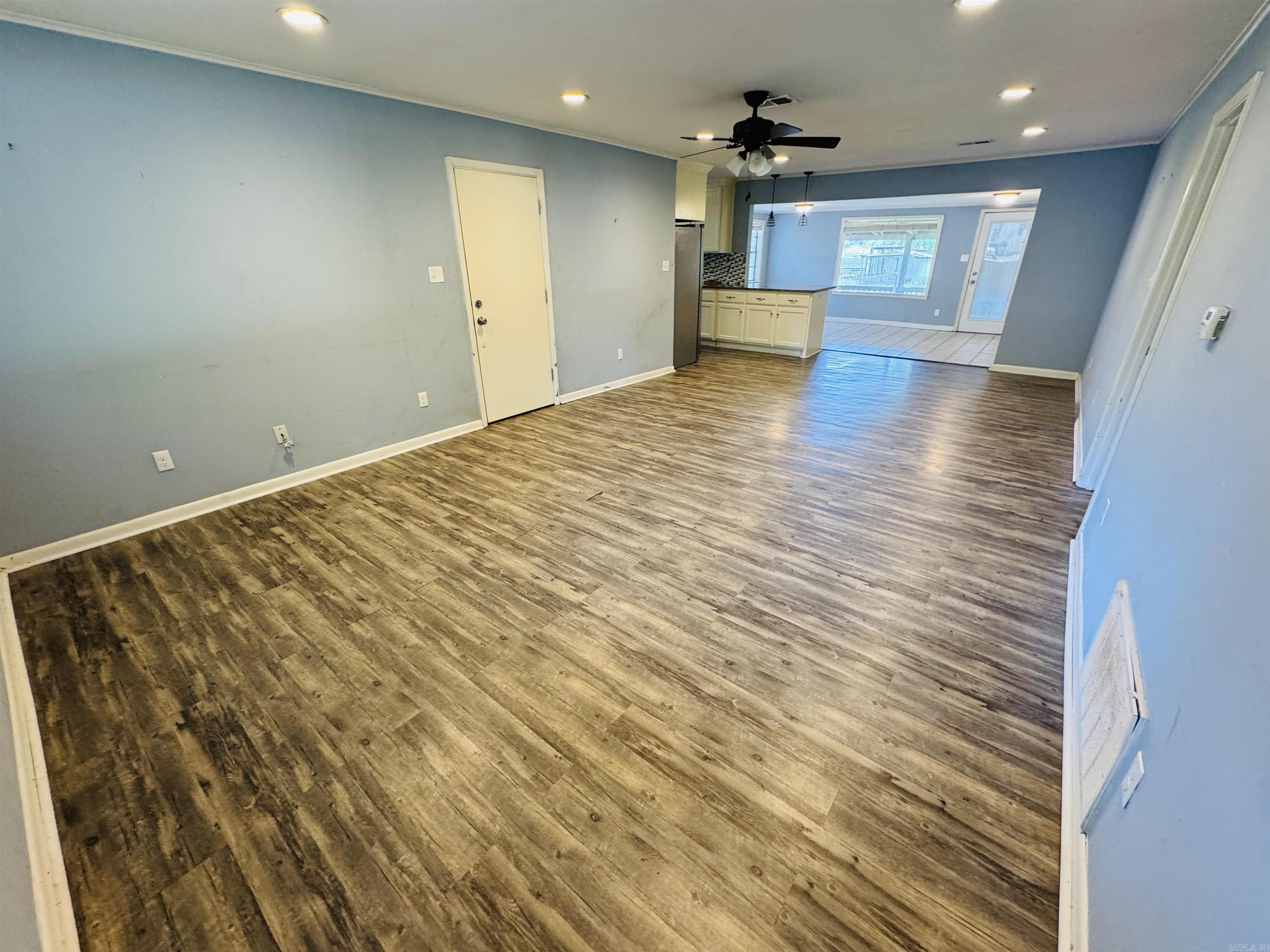 10  Roberts  Mayflower, AR