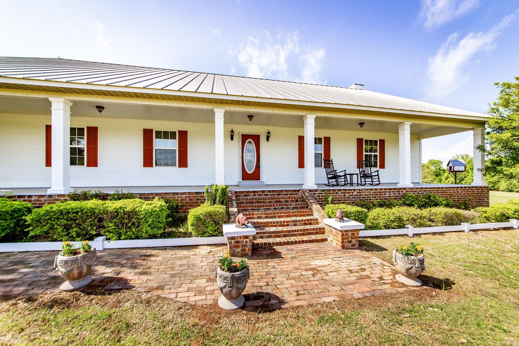 102  Mount Moriah  McRae, AR