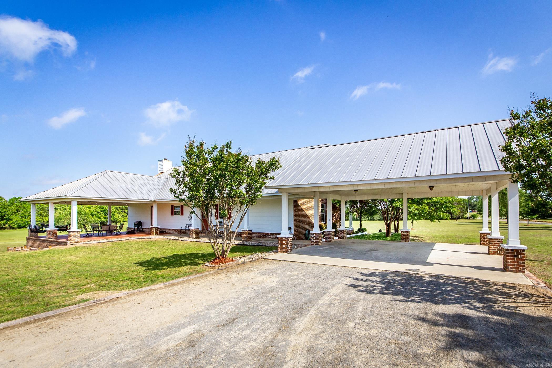 102  Mount Moriah  McRae, AR