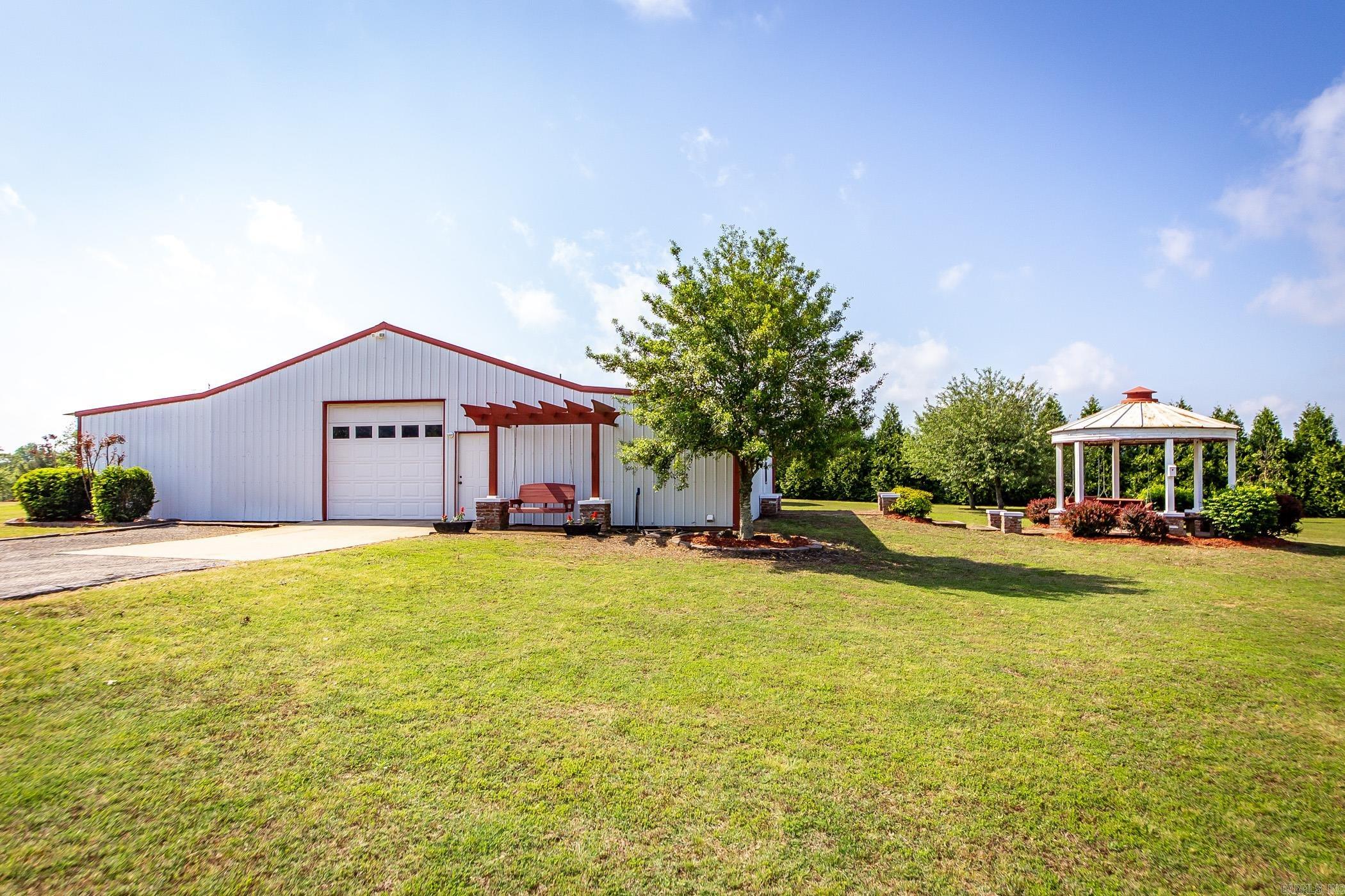 102  Mount Moriah  McRae, AR