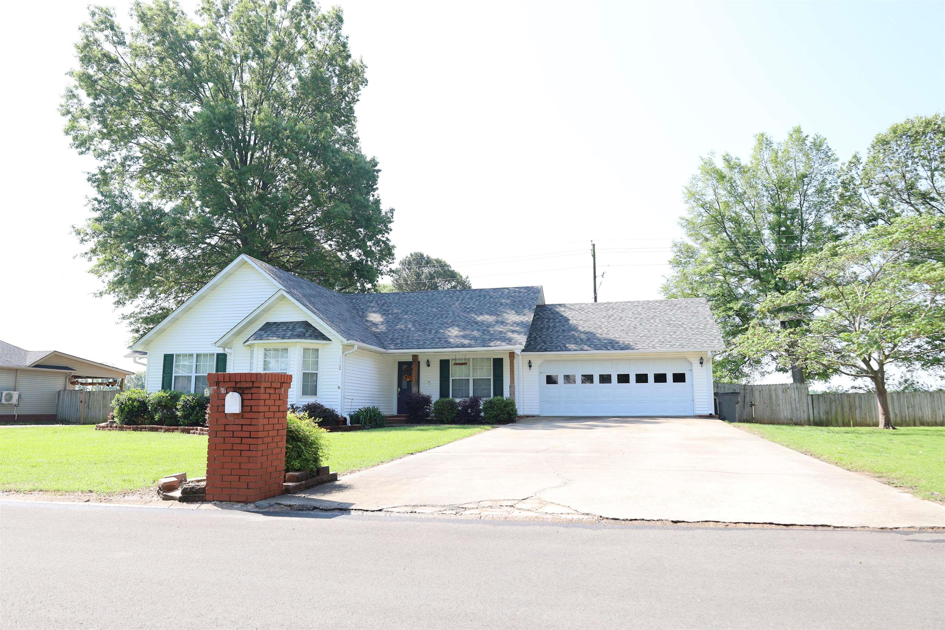 3302  Willow  Paragould, AR
