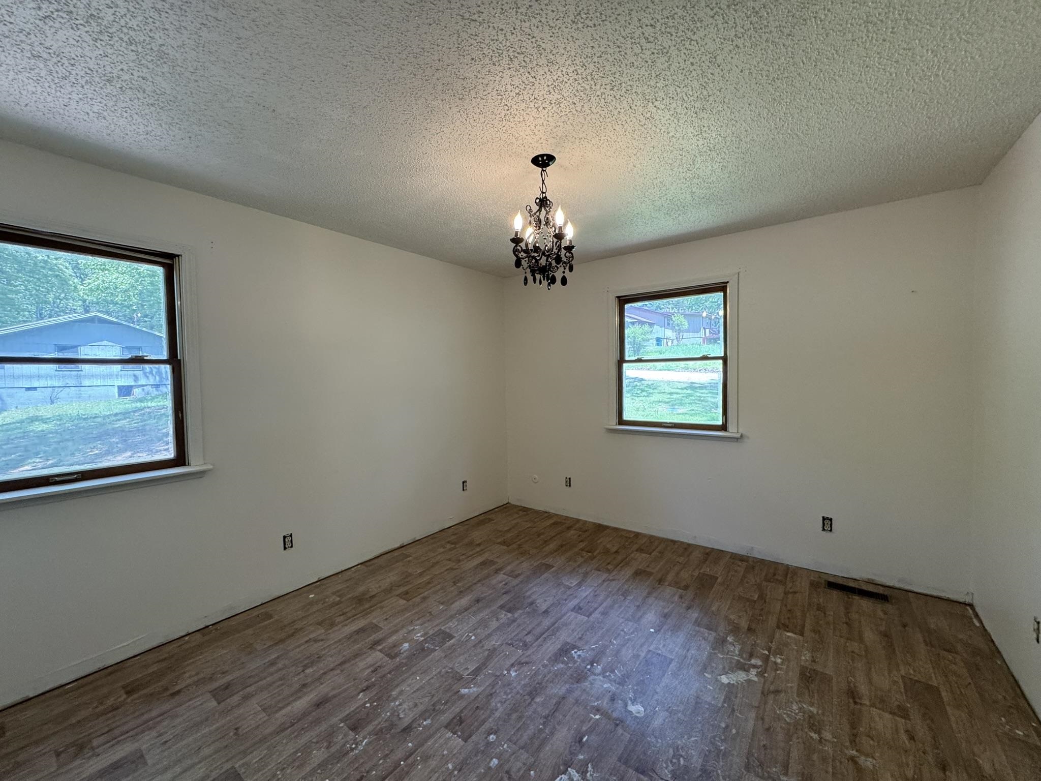 155  Walnut  Yellville, AR