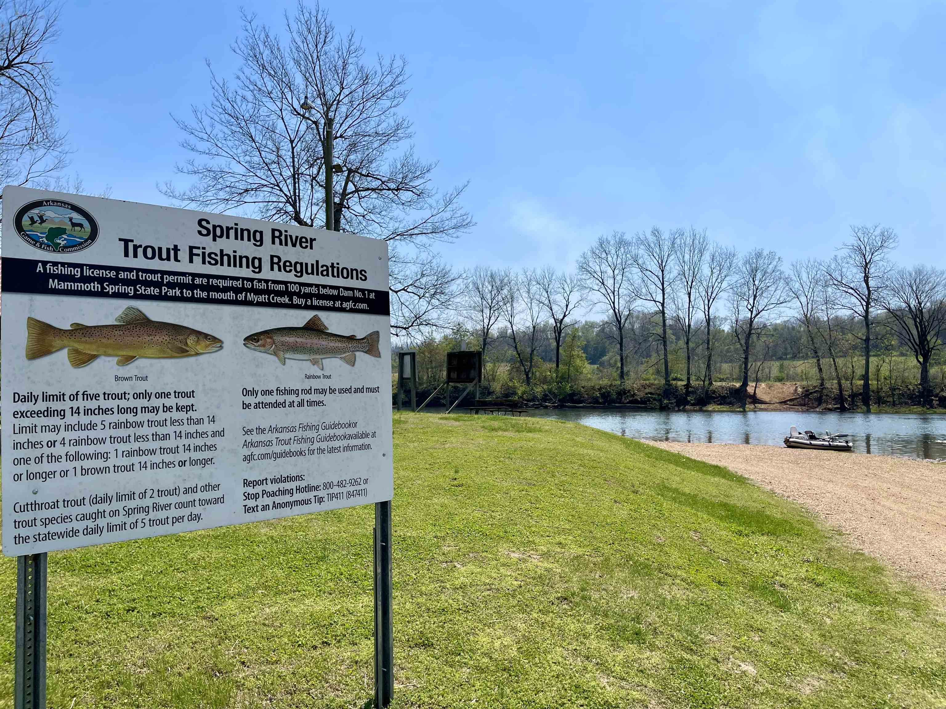 TBT  Riverside  Mammoth Spring, AR