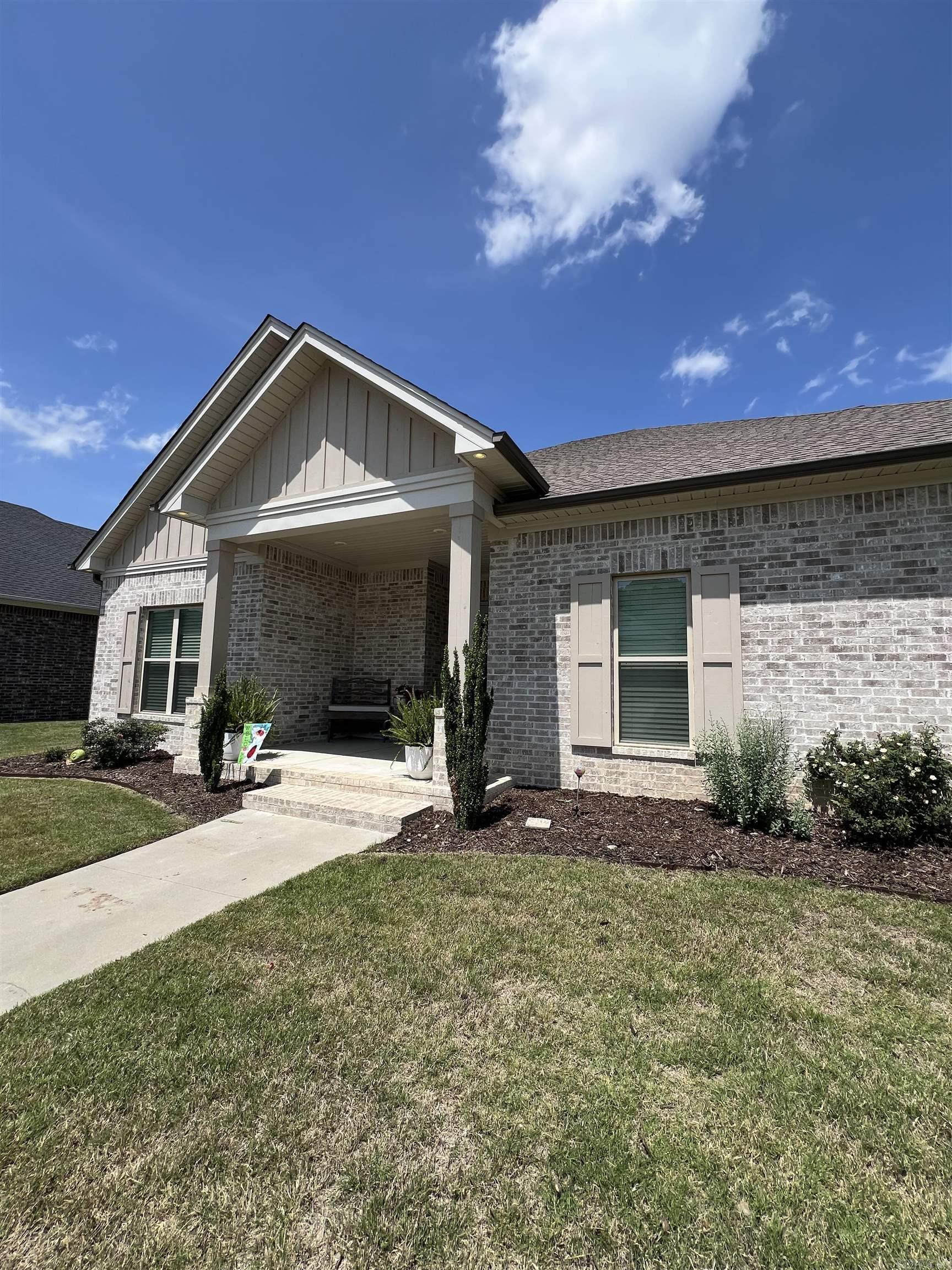 2560  Lilac Dr  Conway, AR
