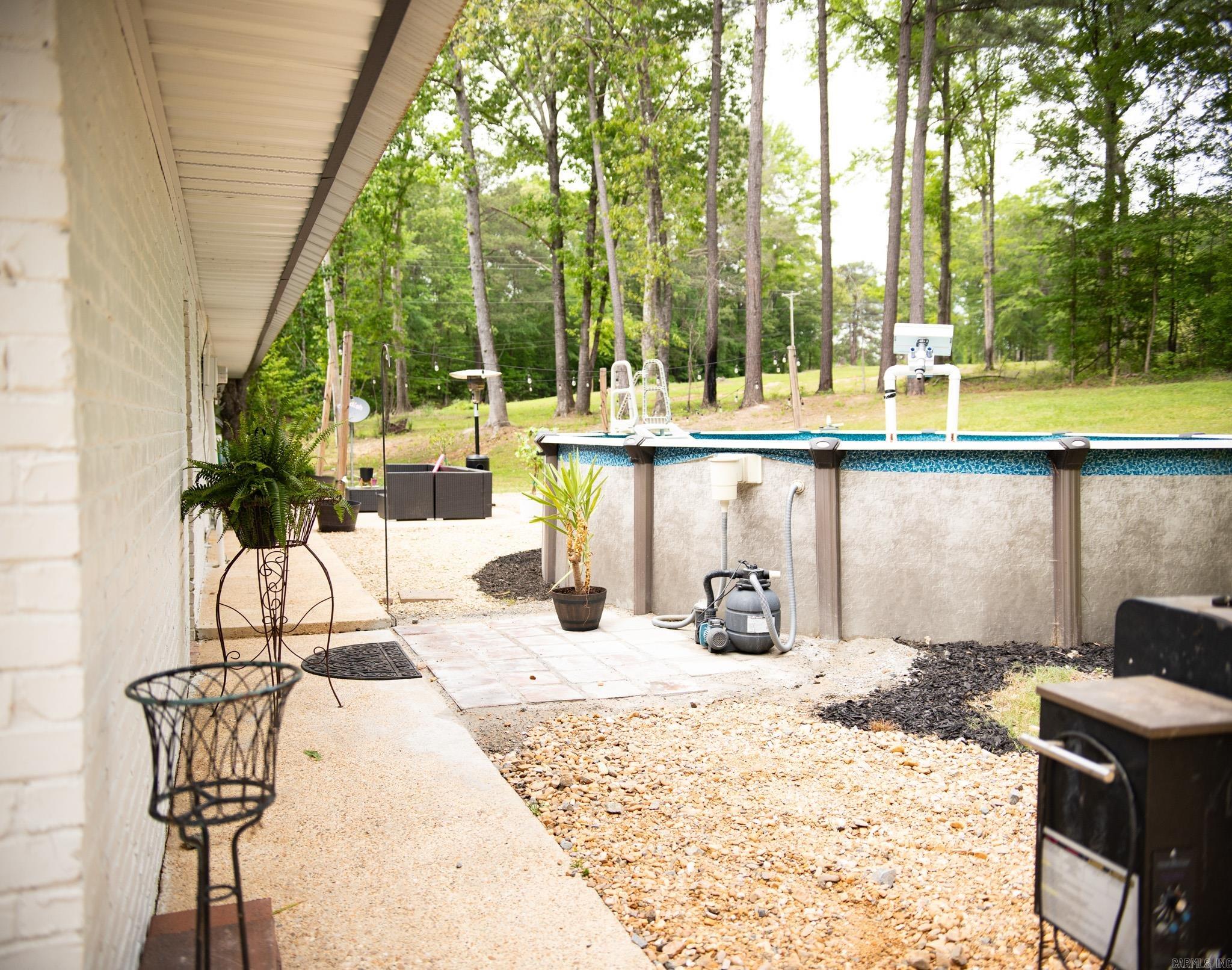 969 Pigeon Hill Rd. Strong, AR 71765