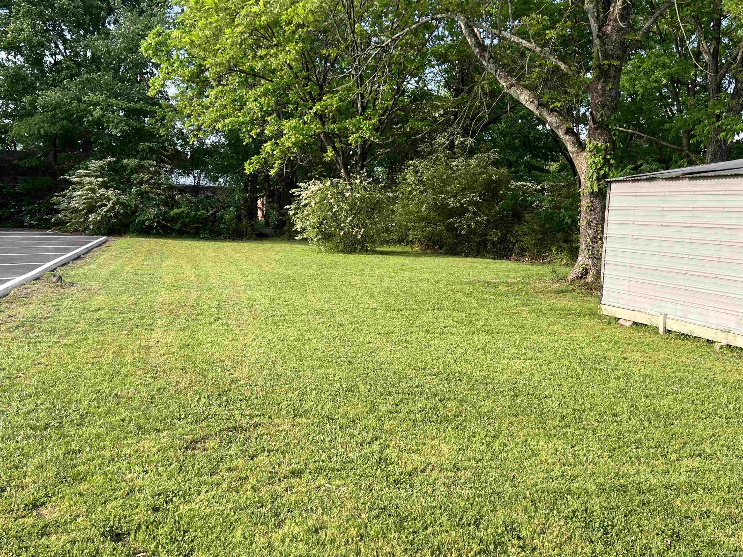 1504 W Center  Searcy, AR