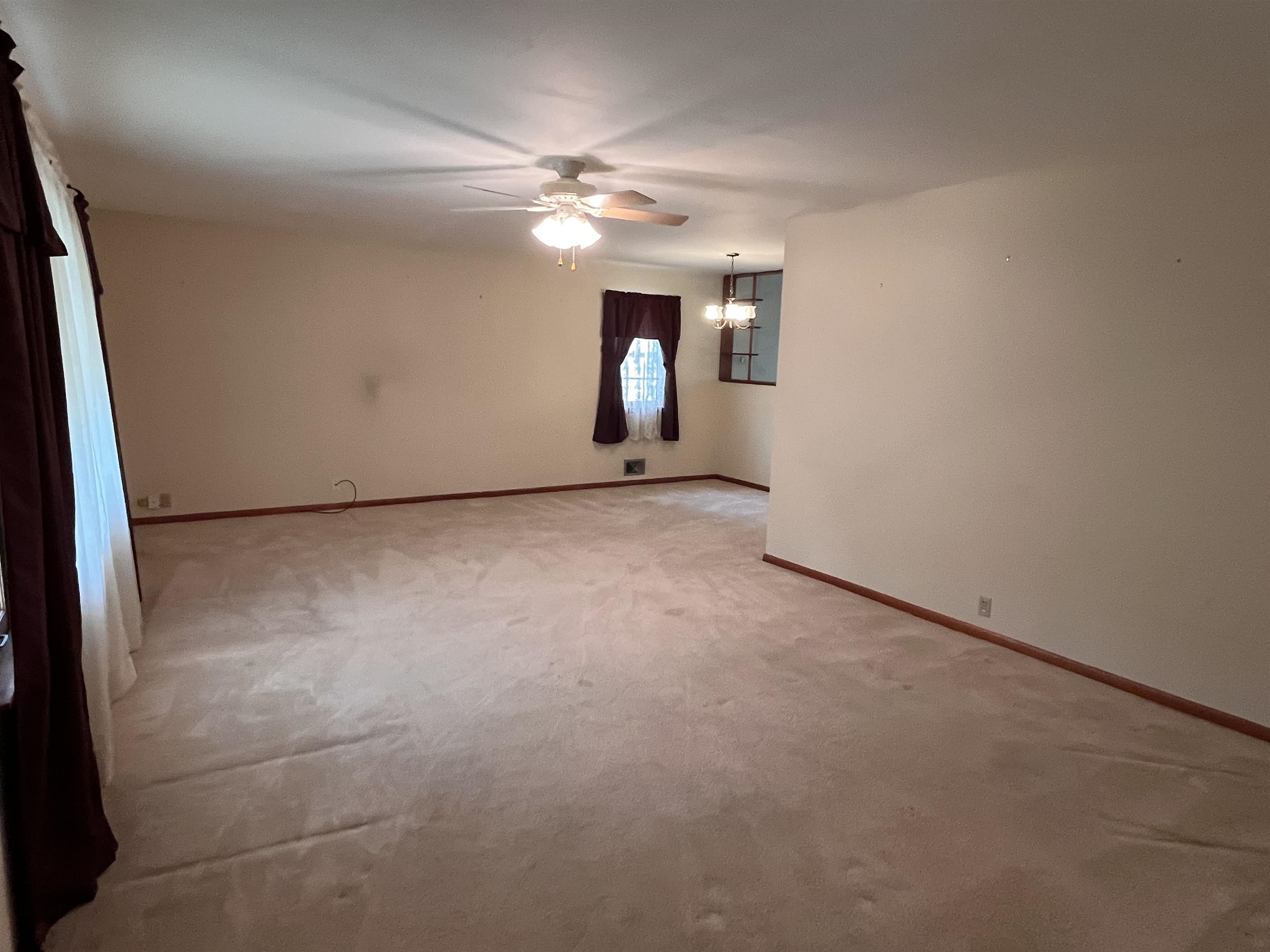 509 S 6th  Thayer, MO