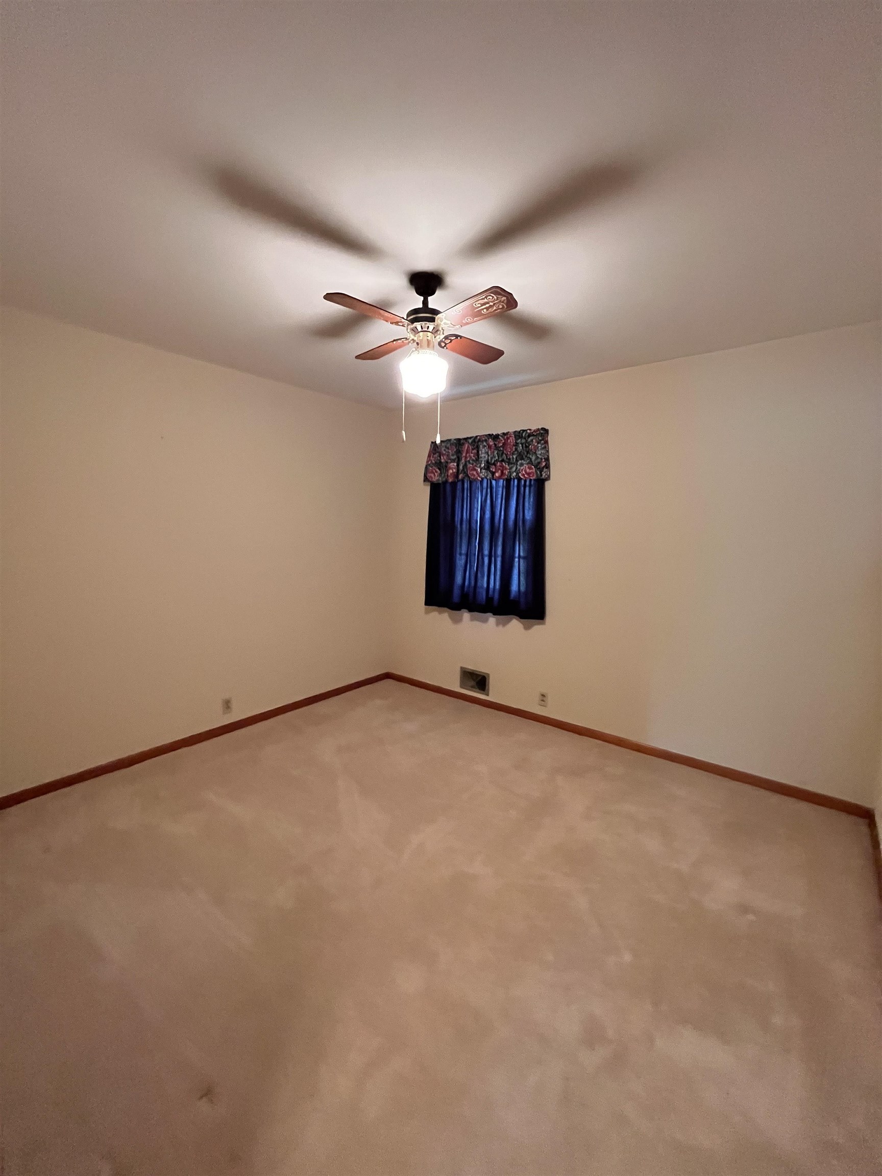 509 S 6th  Thayer, MO